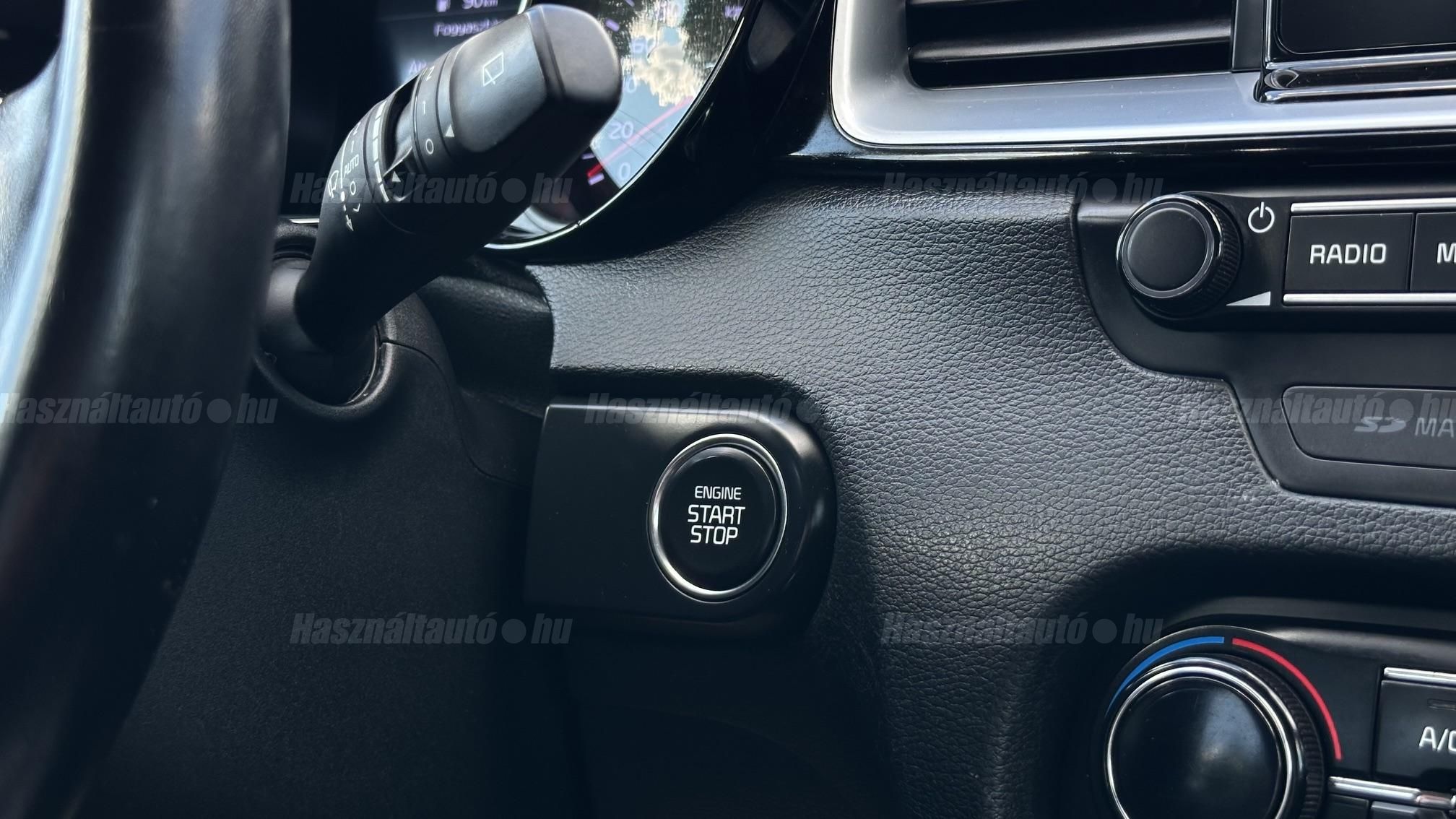 KIA CEE'D Ceed 1.4 T-GDI Gold DCT