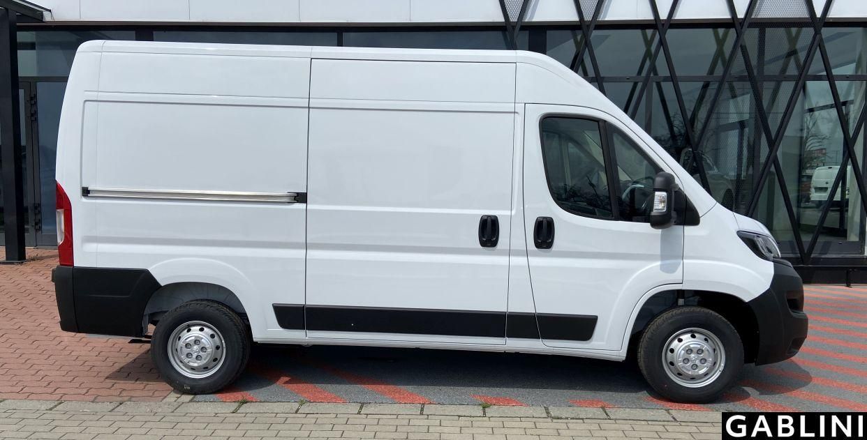 PEUGEOT BOXER 2.2 BlueHDI 350 FT Heavy L2H2 AZONNAL ELVIHETŐ KAVOSZ 5%-os FINANSZÍROZÁSSAL 1152 BP. VÁROSKAPU UTCA 1 - 4. kép