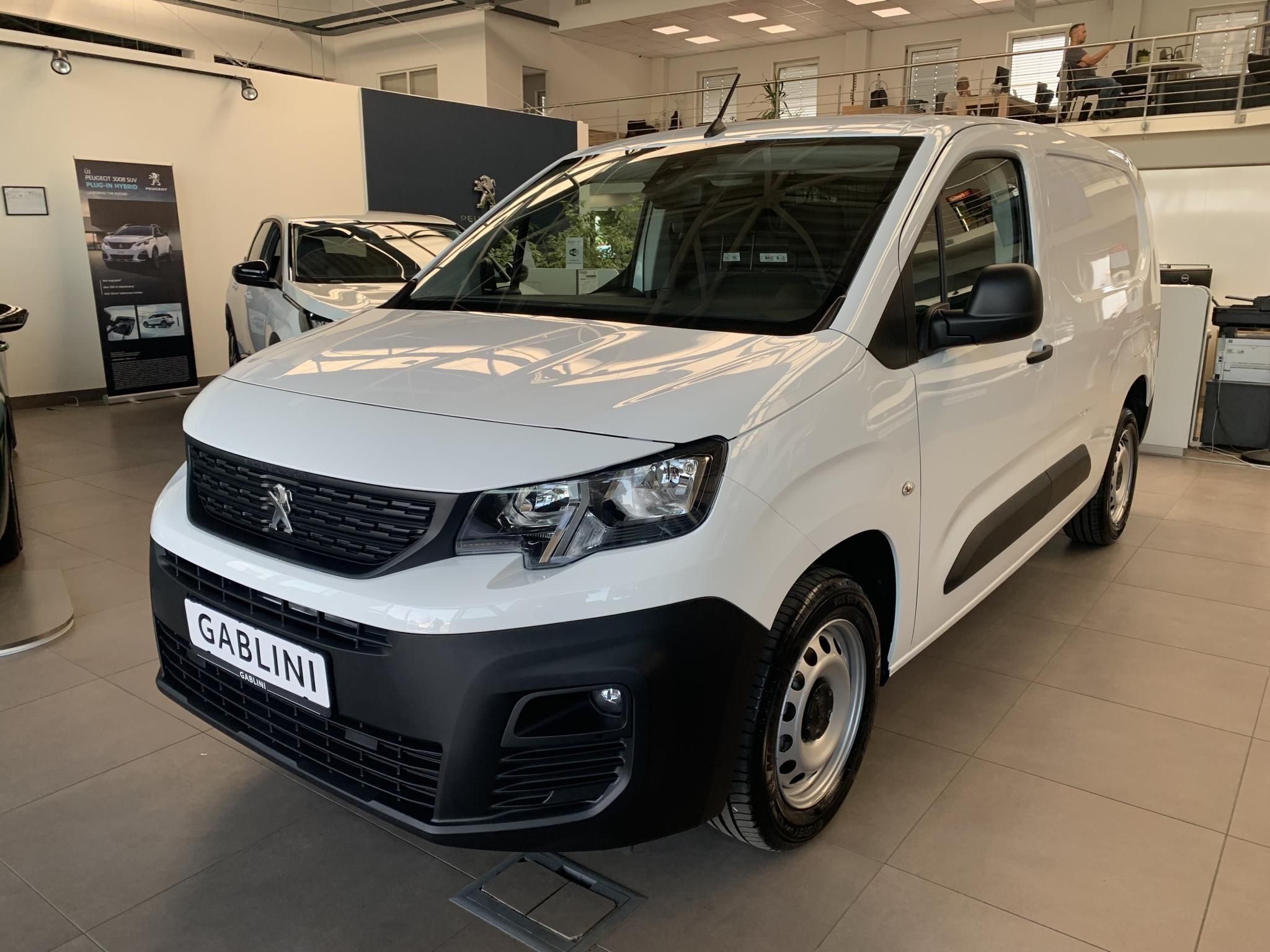 PEUGEOT PARTNER 1.5 BlueHDi 100 L2 1000 (3 személyes ) Szabad készlet. azonnal elvihető akár KAVOSZ finanszírozással 5%! Gablini M3