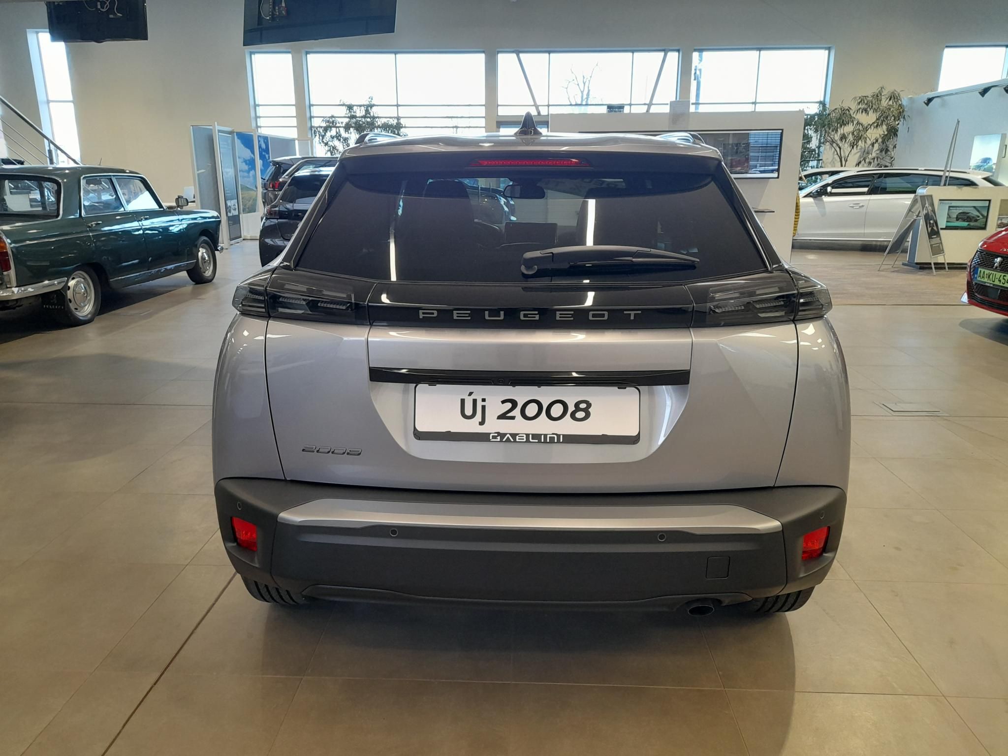 PEUGEOT 2008 1.2 PureTech Allure Szabad készletről azonnal Gablini M3 - 4. kép