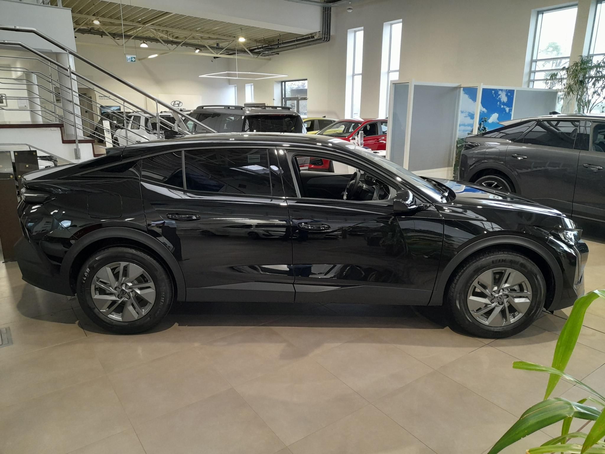 PEUGEOT 408 1.2 Hybrid Allure e-DCS6 Szabad készlet Gablini M3 - 4. kép