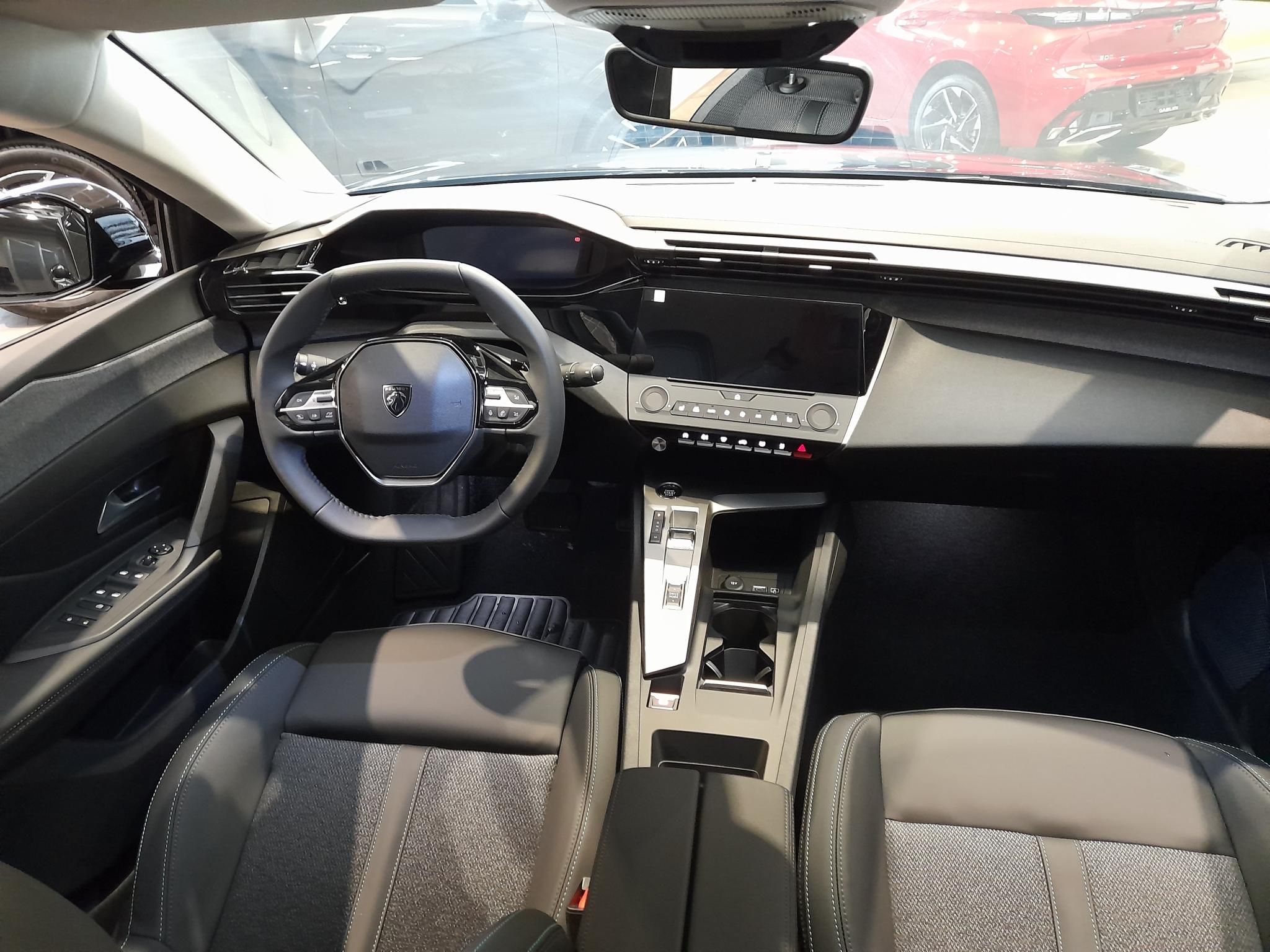 PEUGEOT 408 1.2 Hybrid Allure e-DCS6 Szabad készlet Gablini M3 - 8. kép