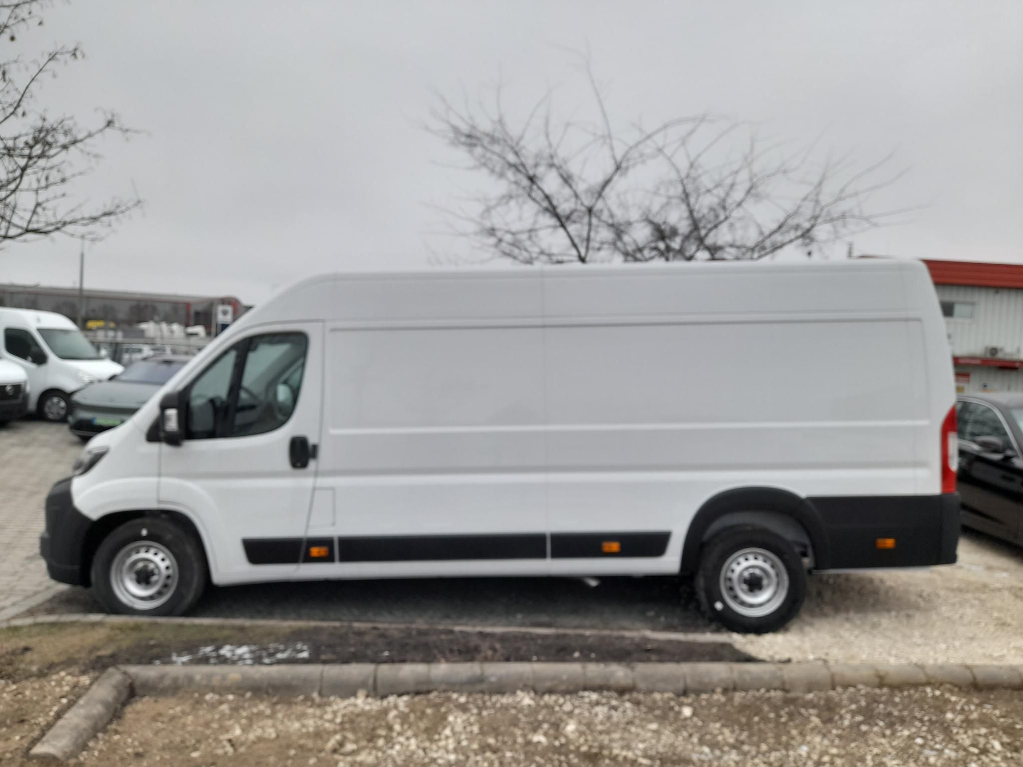 PEUGEOT BOXER 2.2 BlueHDI 350 Heavy L4H2 Szabad készlet Gablini M3 260 fokban nyitaható hátsó ajtó - 3. kép