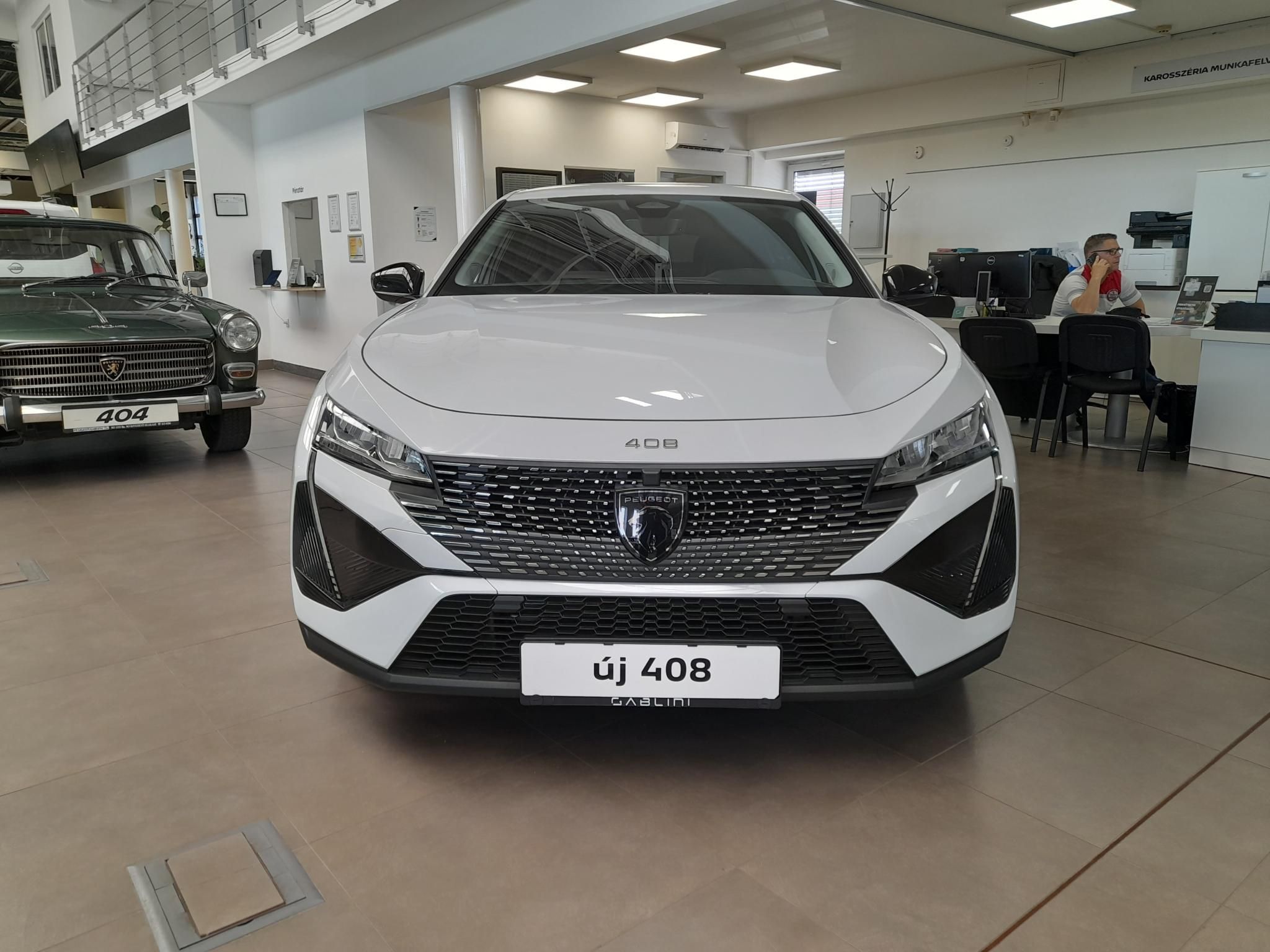 PEUGEOT 408 1.2 Hybrid Allure e-DCS6 Szabad készlet Gablini M3 - 2. kép