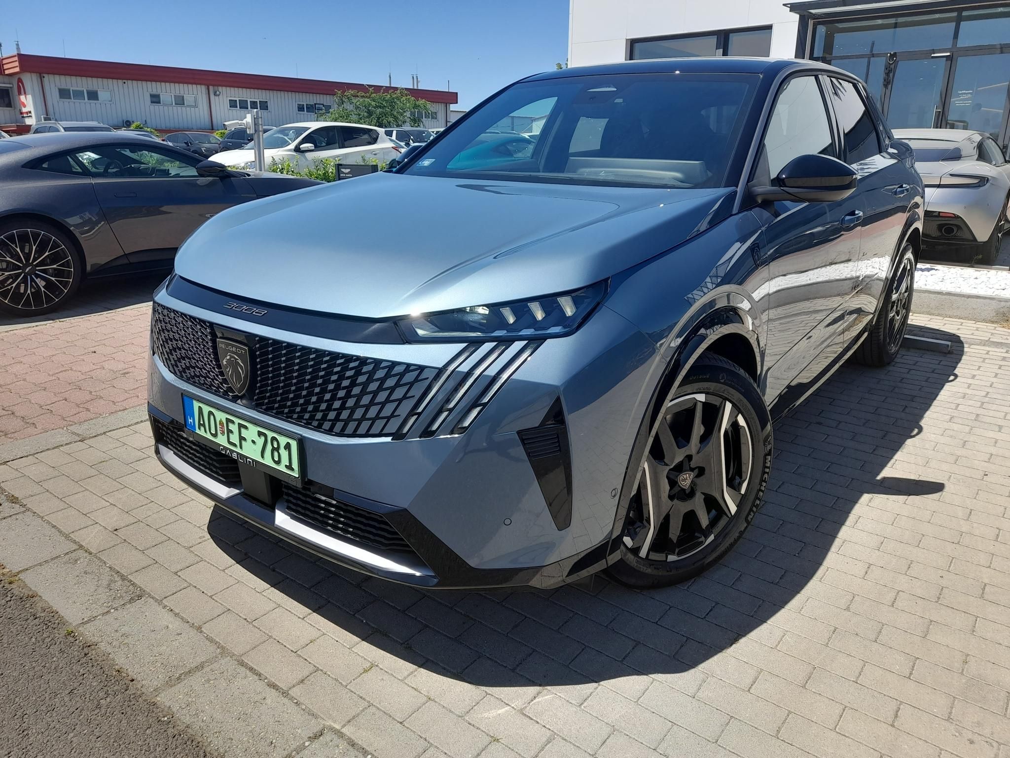 PEUGEOT 3008 e3008 73kWh GT (Automata) Tesztautó Gablini M3