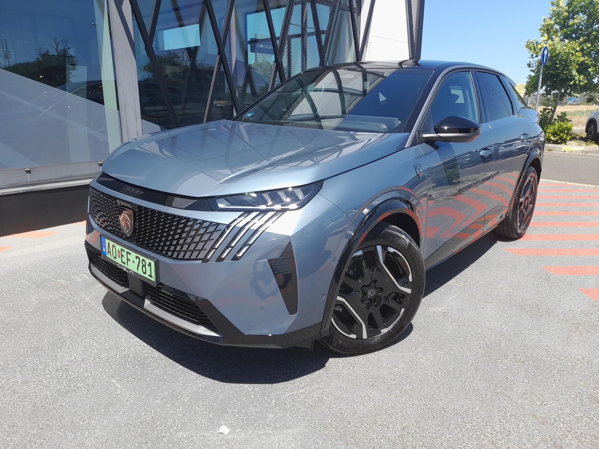 PEUGEOT 3008 e3008 73kWh GT (Automata) Tesztautó Gablini M3 - 11. kép