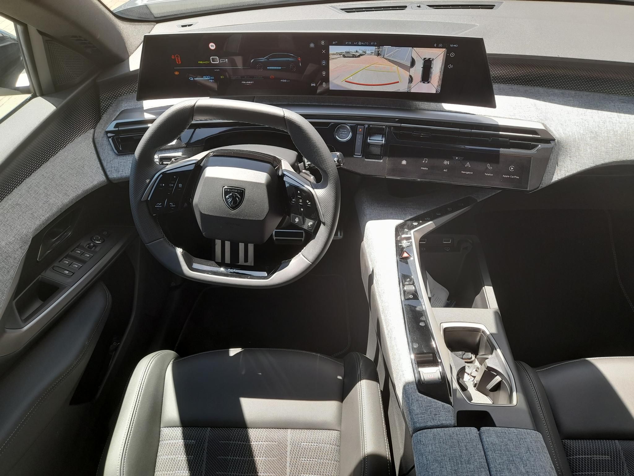 PEUGEOT 3008 e3008 73kWh GT (Automata) Tesztautó Gablini M3 - 12. kép