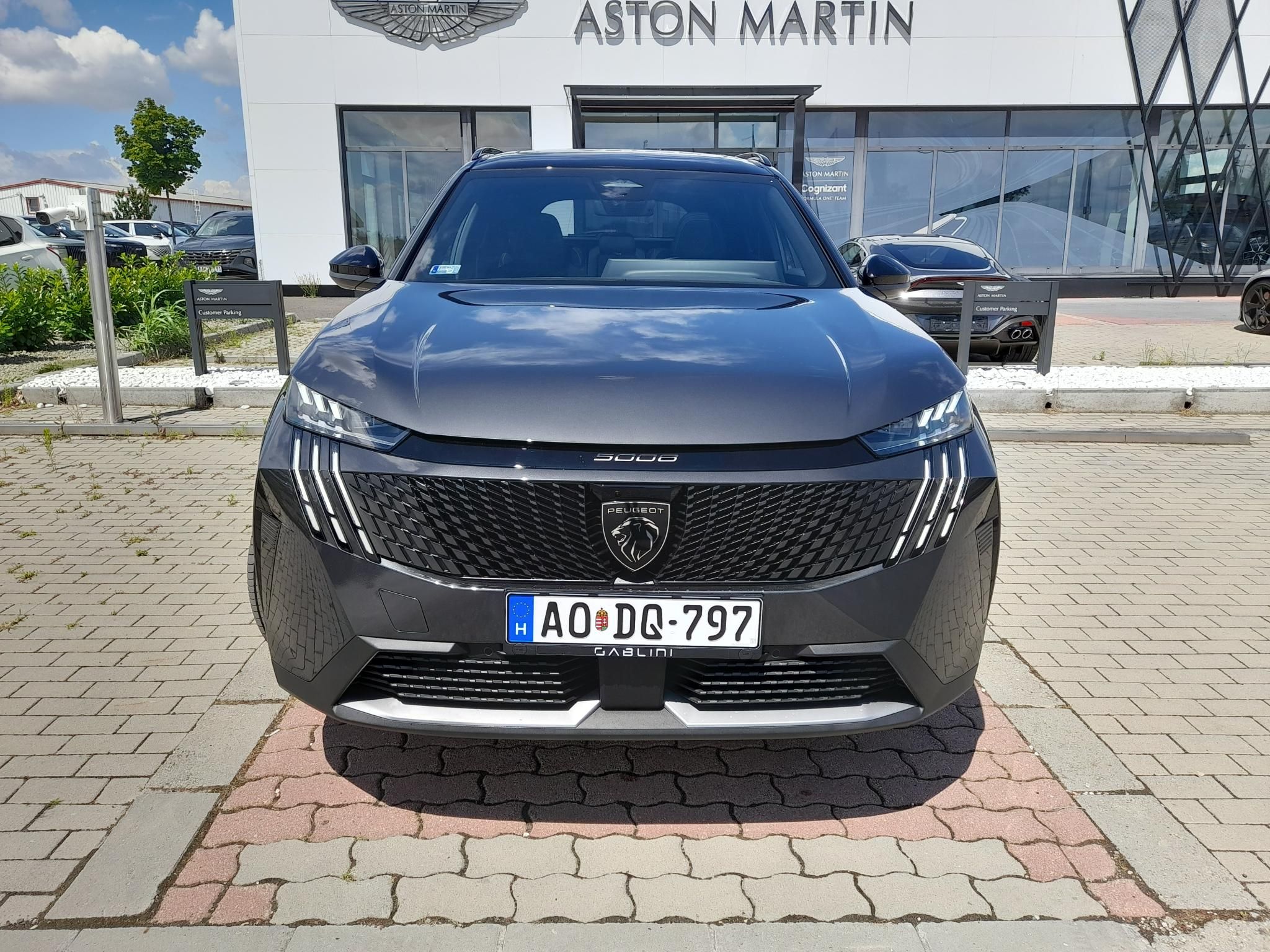 PEUGEOT 5008 1.2 Hybrid GT e-DCT6 (7 személyes ) Tesztautó minden opcióval - 2. kép