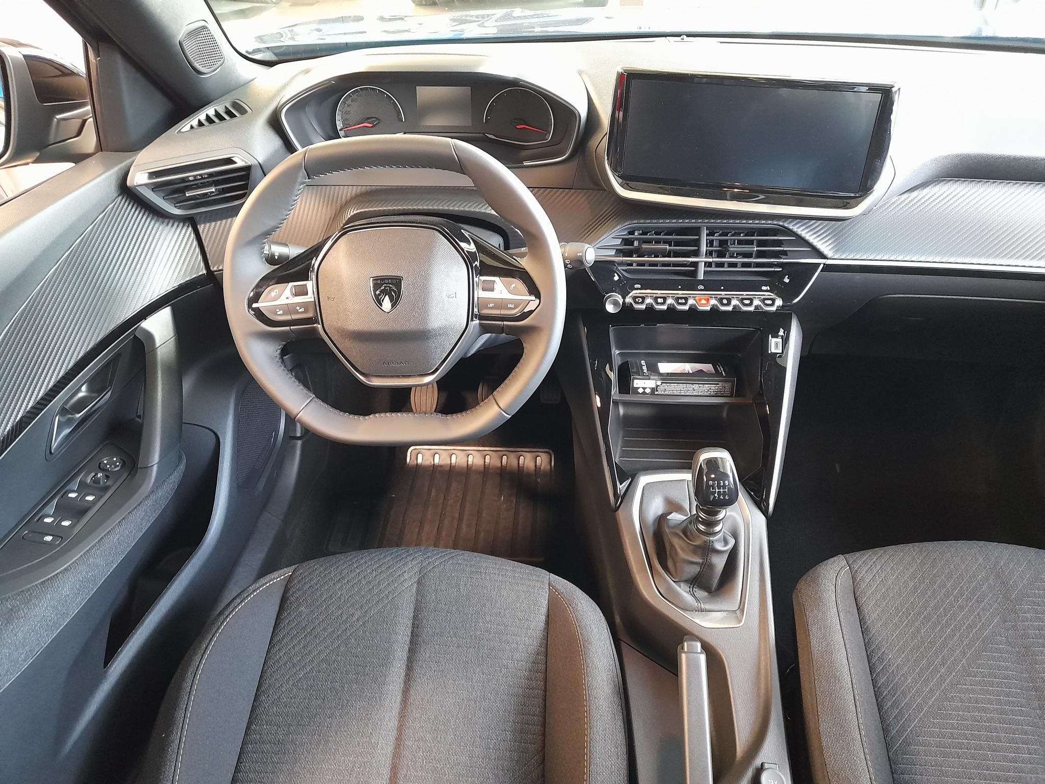 PEUGEOT 2008 1.2 Hybrid Style e-DCS6 Szabad készlet Gablini M3 - 4. kép