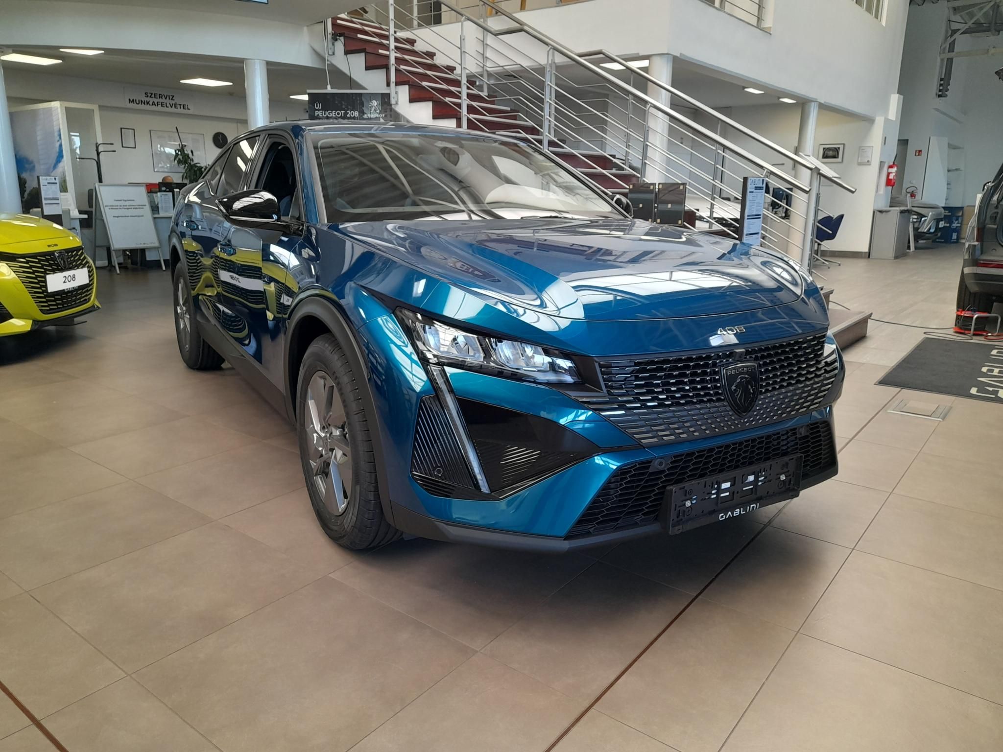 PEUGEOT 408 1.2 Hybrid Allure e-DCS6 Szabad készlet Gablini M3 - 5. kép