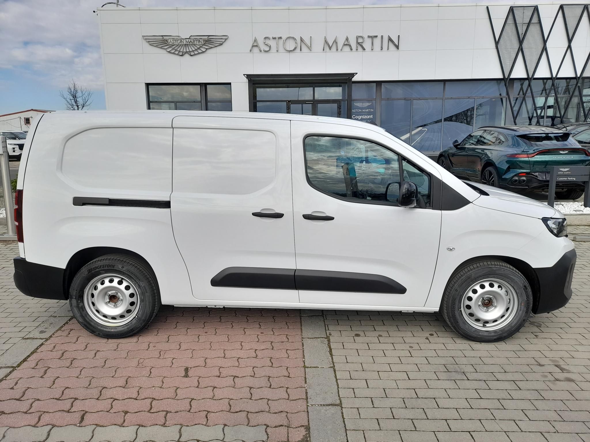 PEUGEOT PARTNER 1.5 BlueHDi 100 L2 1000 (3 személyes ) Szabad készlet Gablini M3 - 3. kép