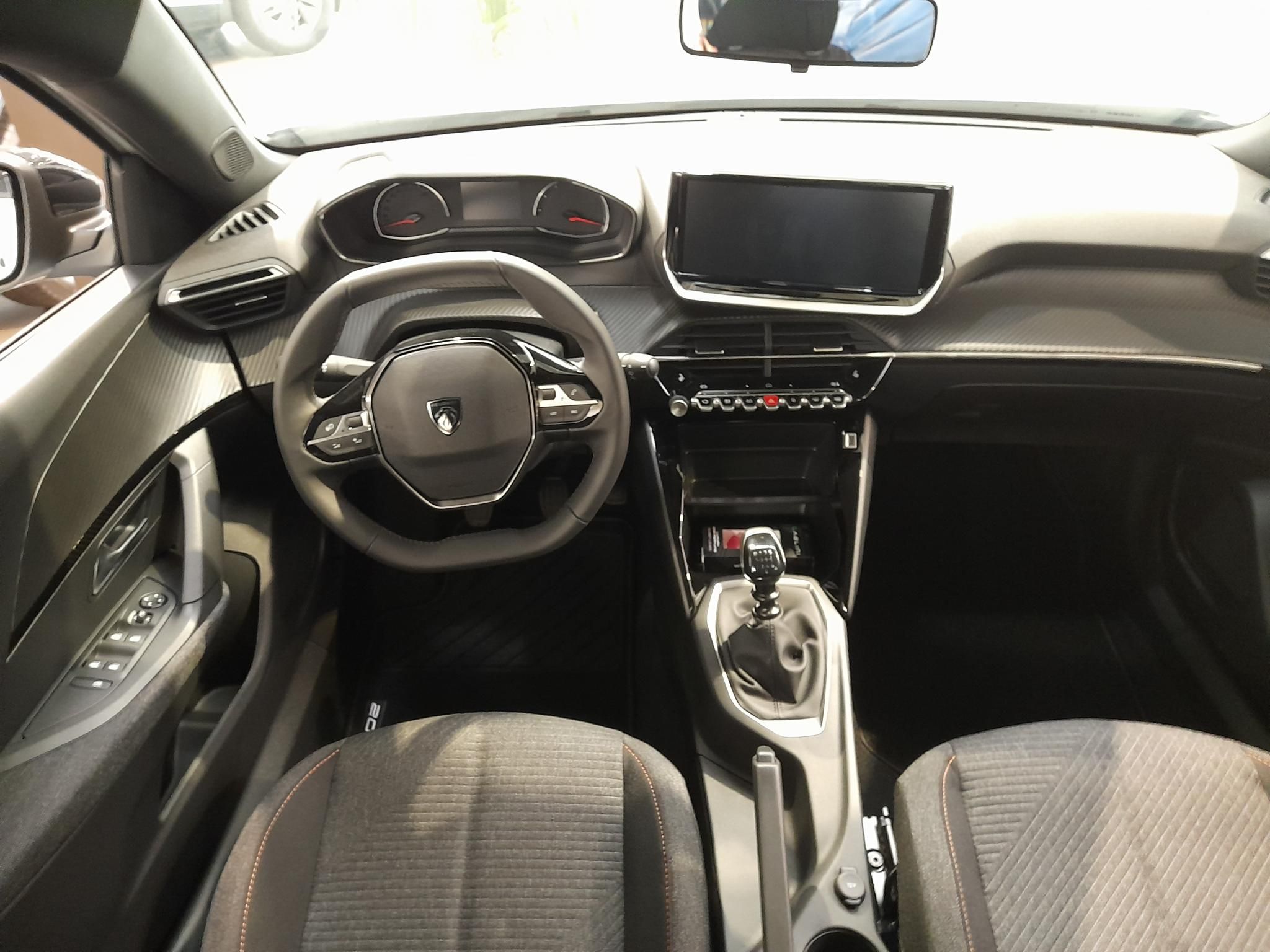 PEUGEOT 2008 1.2 PureTech Style Szabad készletről azonnal Gablini M3 - 10. kép