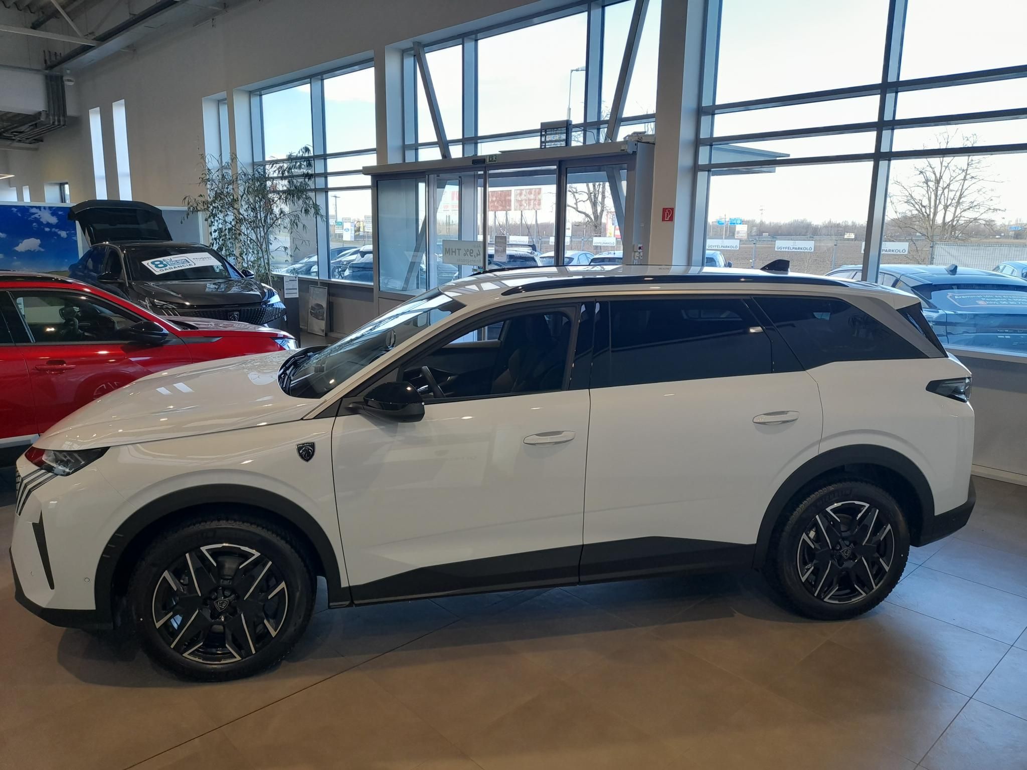 PEUGEOT 5008 1.2 Hybrid GT e-DCT6 (7 személyes ) Szabad készletről azonnal Gablini M3 - 2. kép