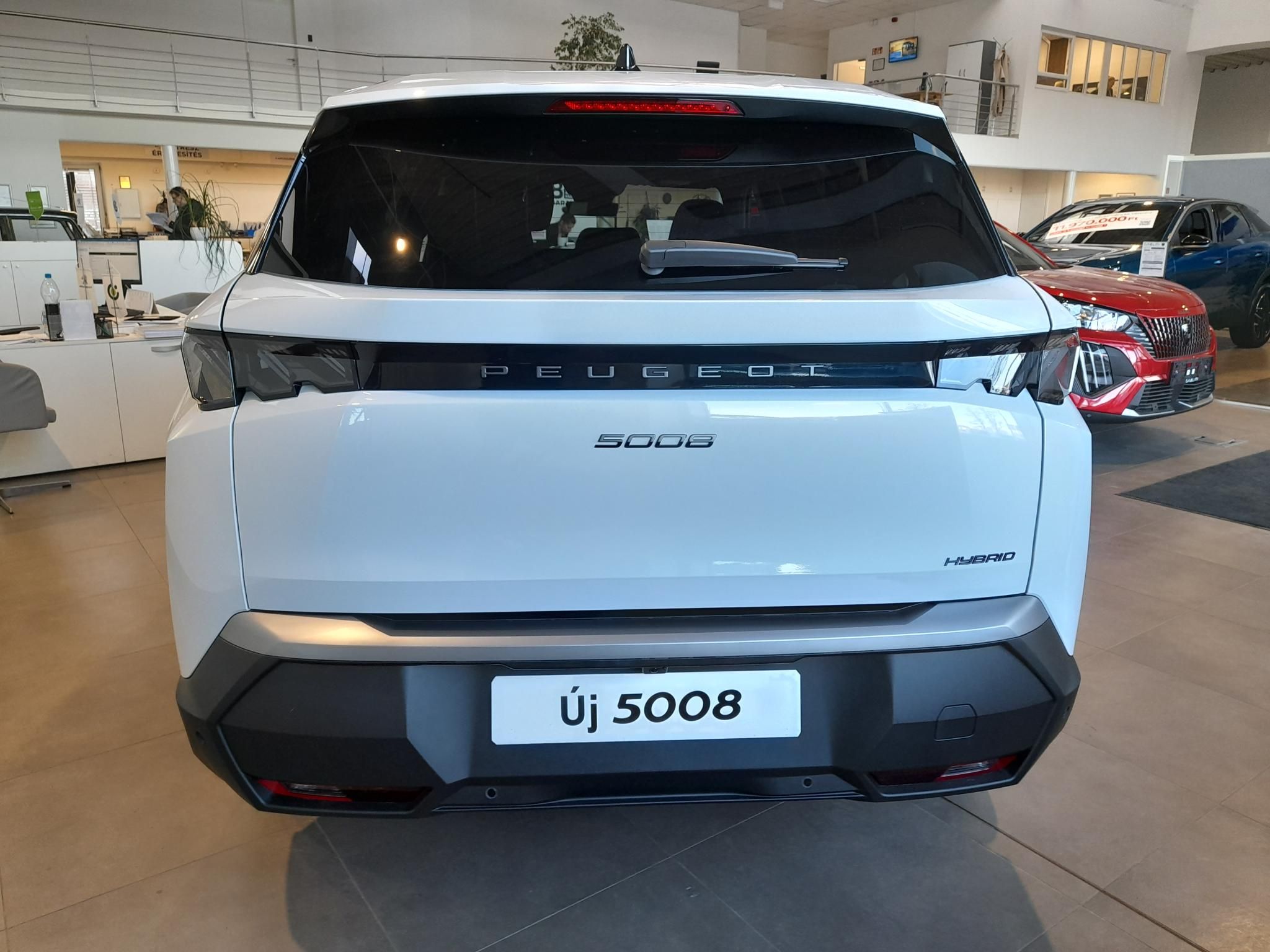 PEUGEOT 5008 1.2 Hybrid GT e-DCT6 (7 személyes ) Szabad készletről azonnal Gablini M3 - 4. kép