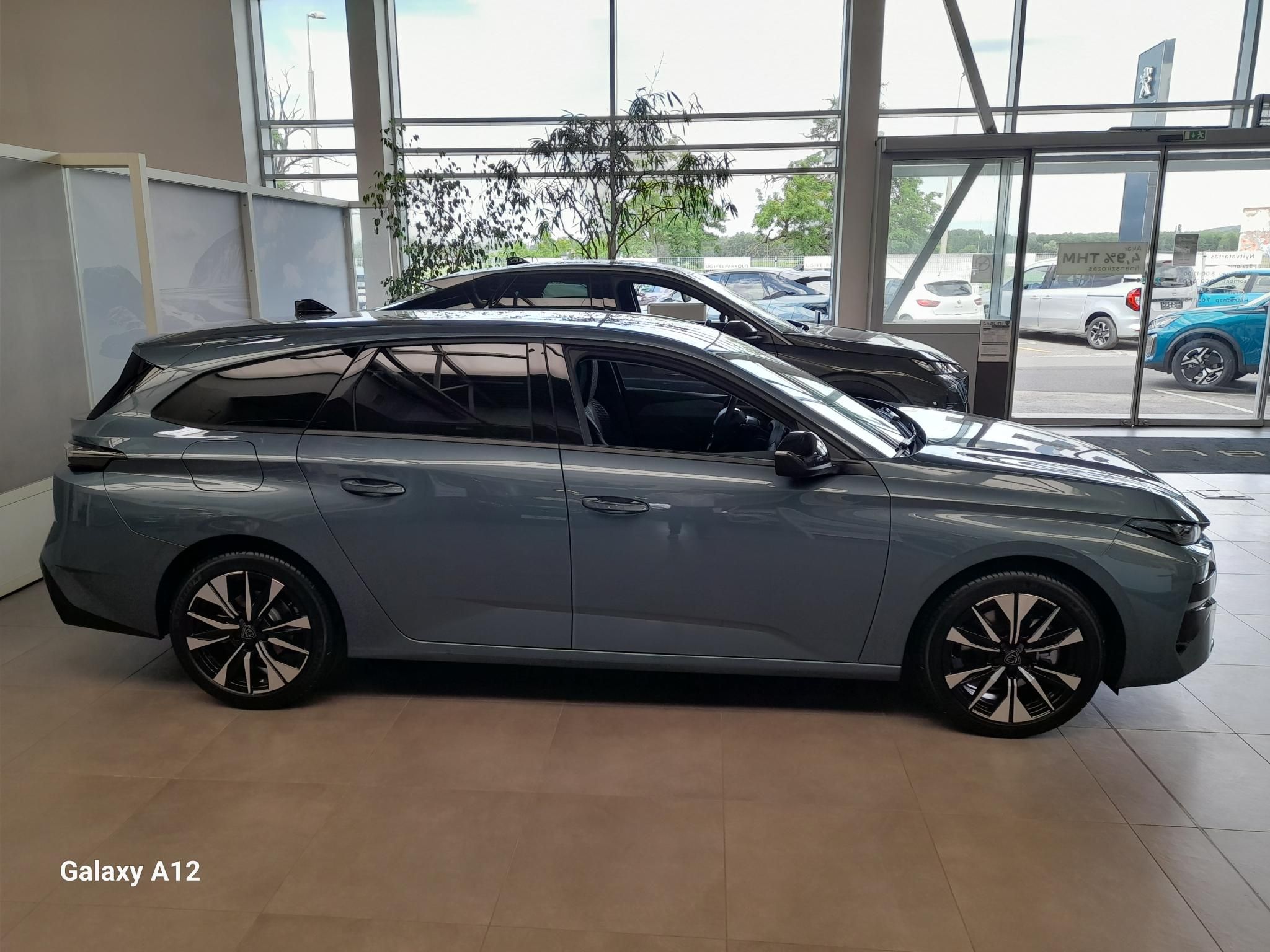 PEUGEOT 308 SW 1.5 BlueHDi Allure EAT8 KÉSZLETKISÖPRÉS Gablini M3 - 4. kép