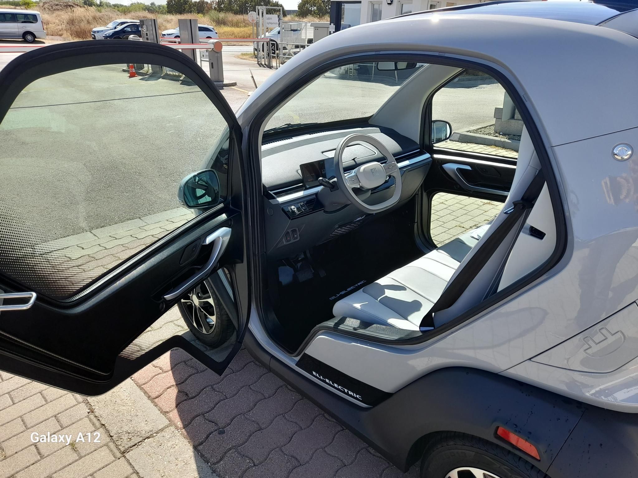 ELI ZERO Mopedautó Szabad készletről Gablini M3 - 8. kép