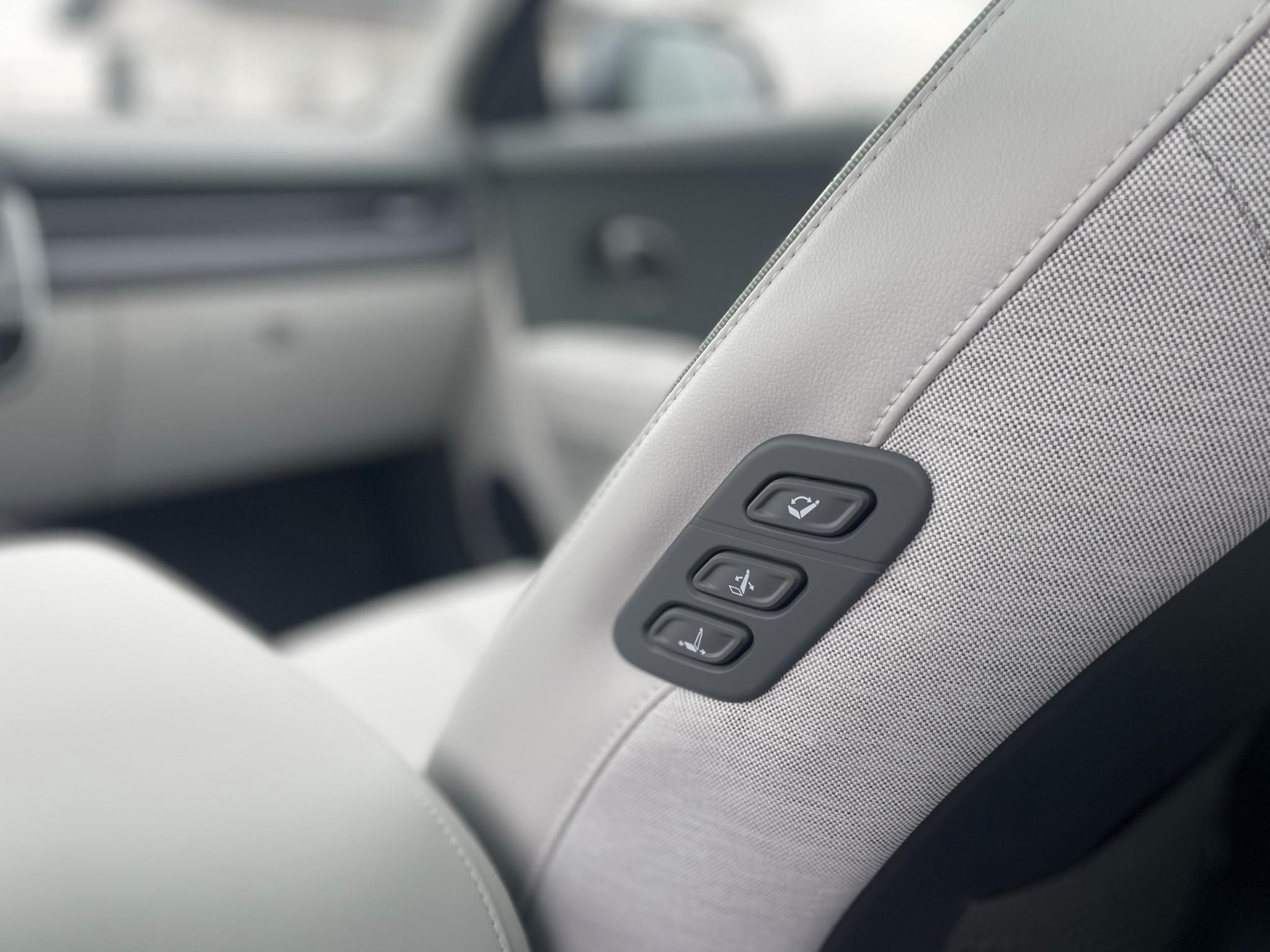 HYUNDAI IONIQ 5 84kWh Executive RWD! Készletről! Akár 4.000.000 Ft állami támogatással! - 9. kép