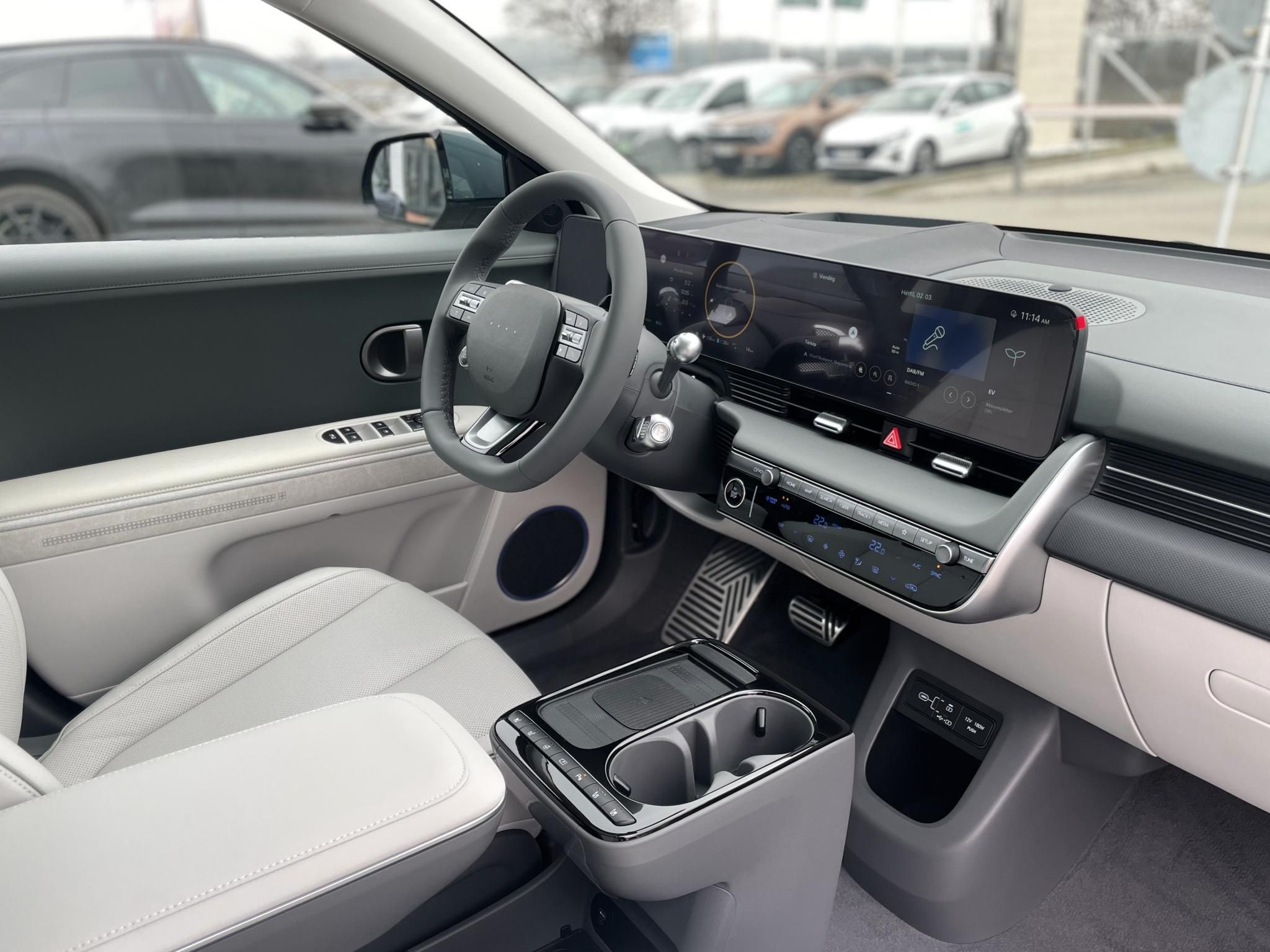 HYUNDAI IONIQ 5 84kWh Executive RWD! Készletről! Akár 4.000.000 Ft állami támogatással! - 10. kép