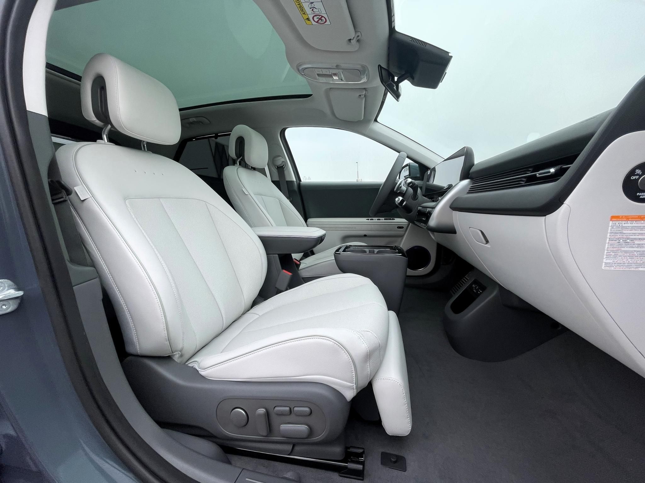 HYUNDAI IONIQ 5 84kWh Executive RWD! Készletről! Akár 4.000.000 Ft állami támogatással! - 11. kép