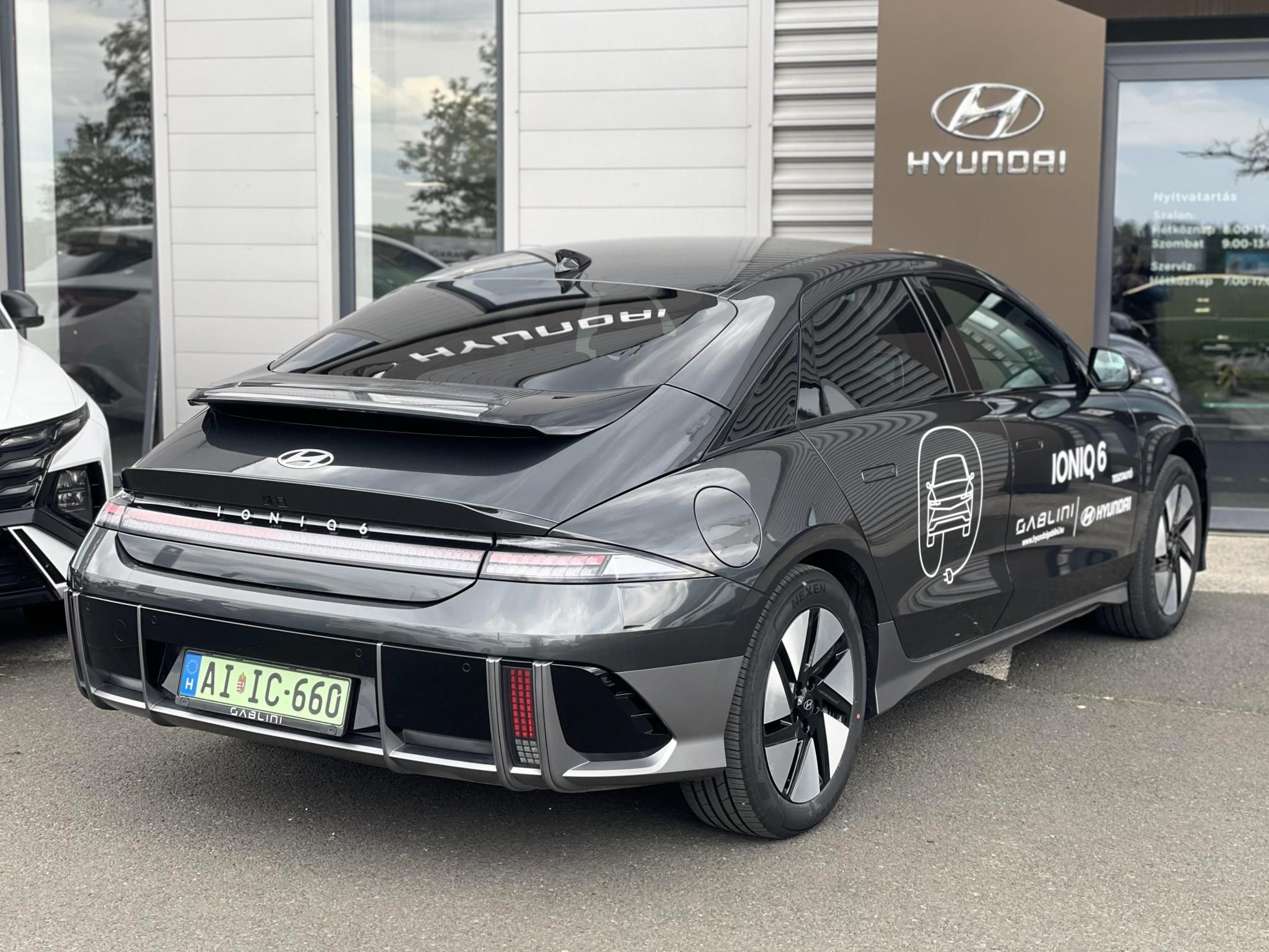 HYUNDAI IONIQ 6 77,4kWh Prime RWD! Demo autó keiemt kedvezménnyel! Ajándék téli gumi garnitúrával! - 3. kép