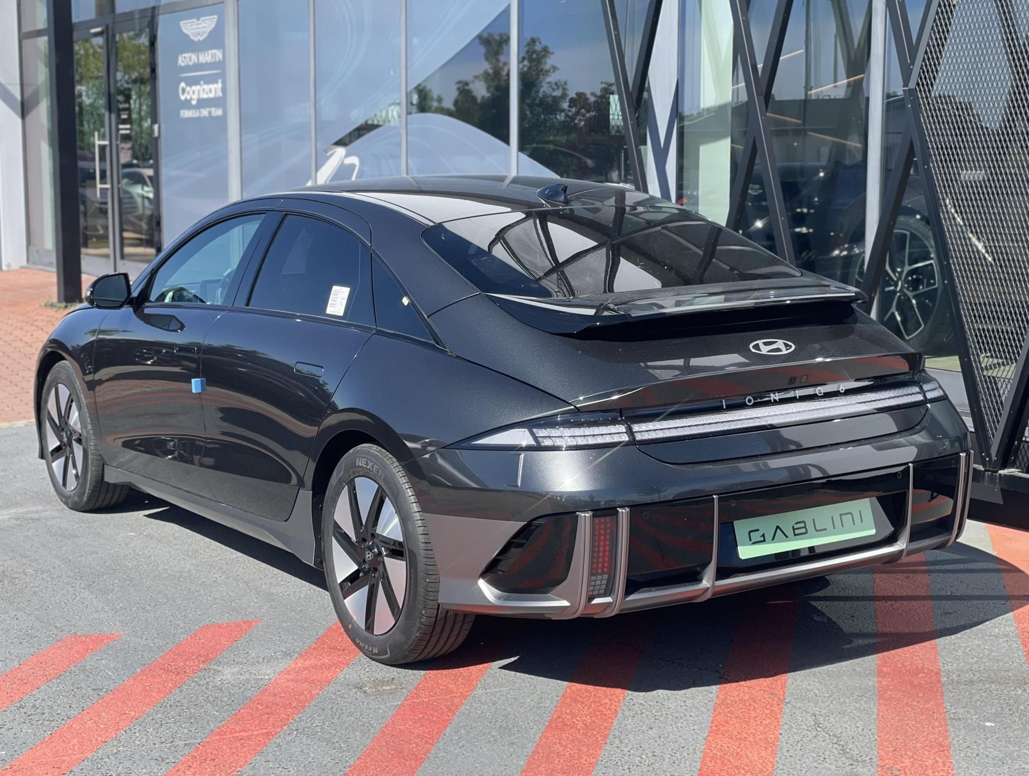 HYUNDAI IONIQ 6 77,4kWh Prime RWD! Készleten! Még akár állami támogatással! - 2. kép