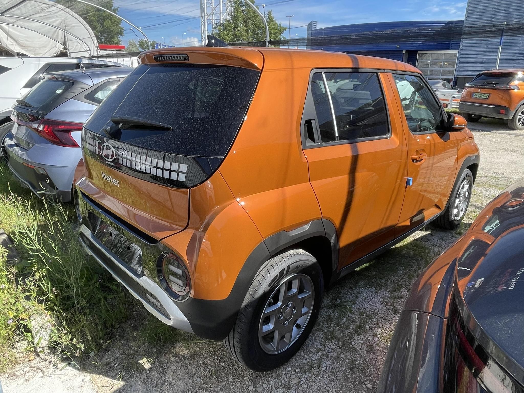 HYUNDAI INSTER 49kWh Prime Készletről! Sienna Orange metál színben! - 3. kép