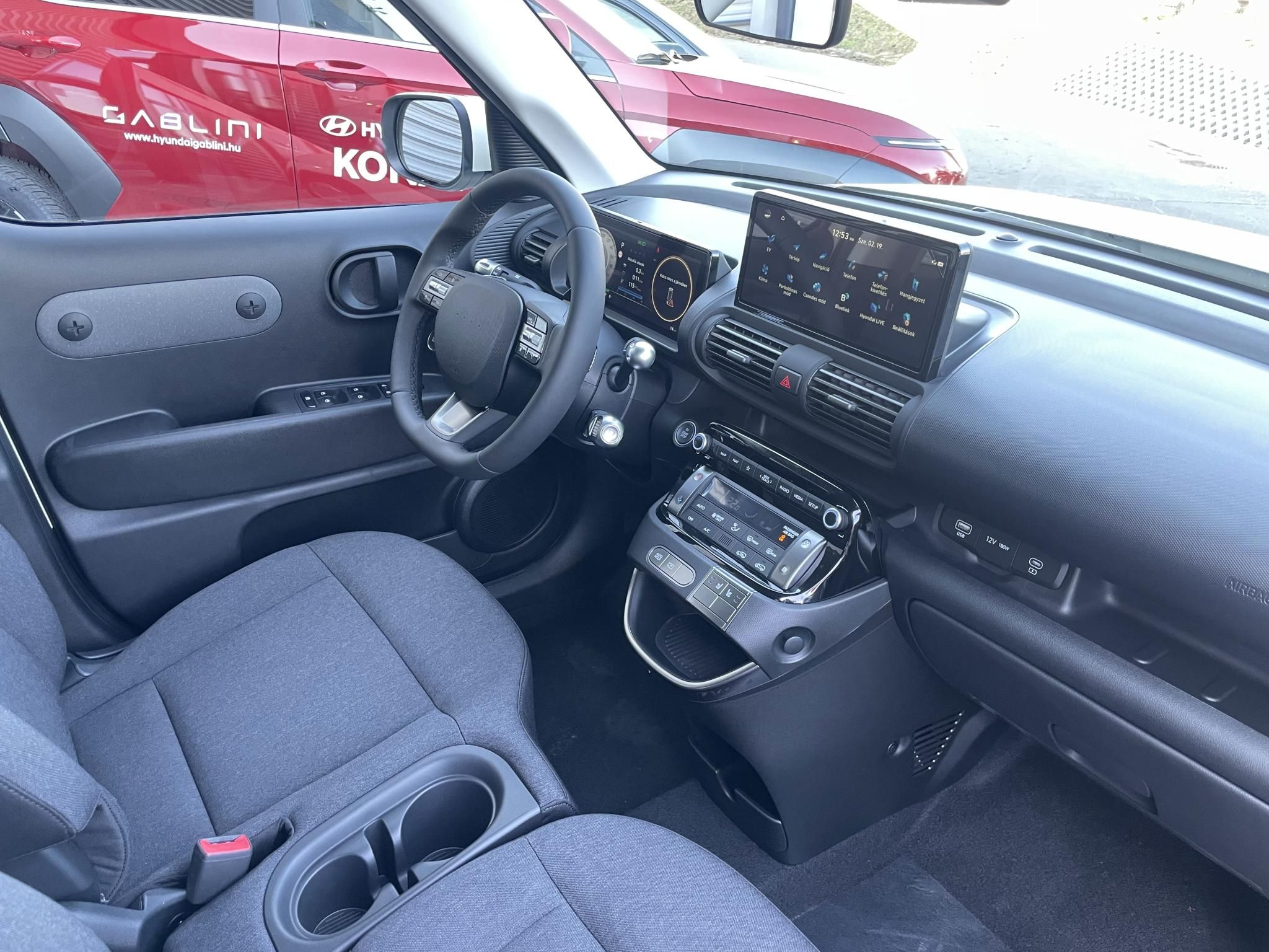 HYUNDAI INSTER 49kWh Prime Készletről! Sienna Orange metál színben! - 9. kép