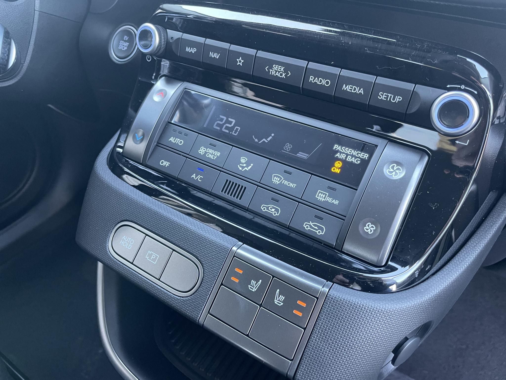 HYUNDAI INSTER 49kWh Prime Készletről! Sienna Orange metál színben! - 10. kép