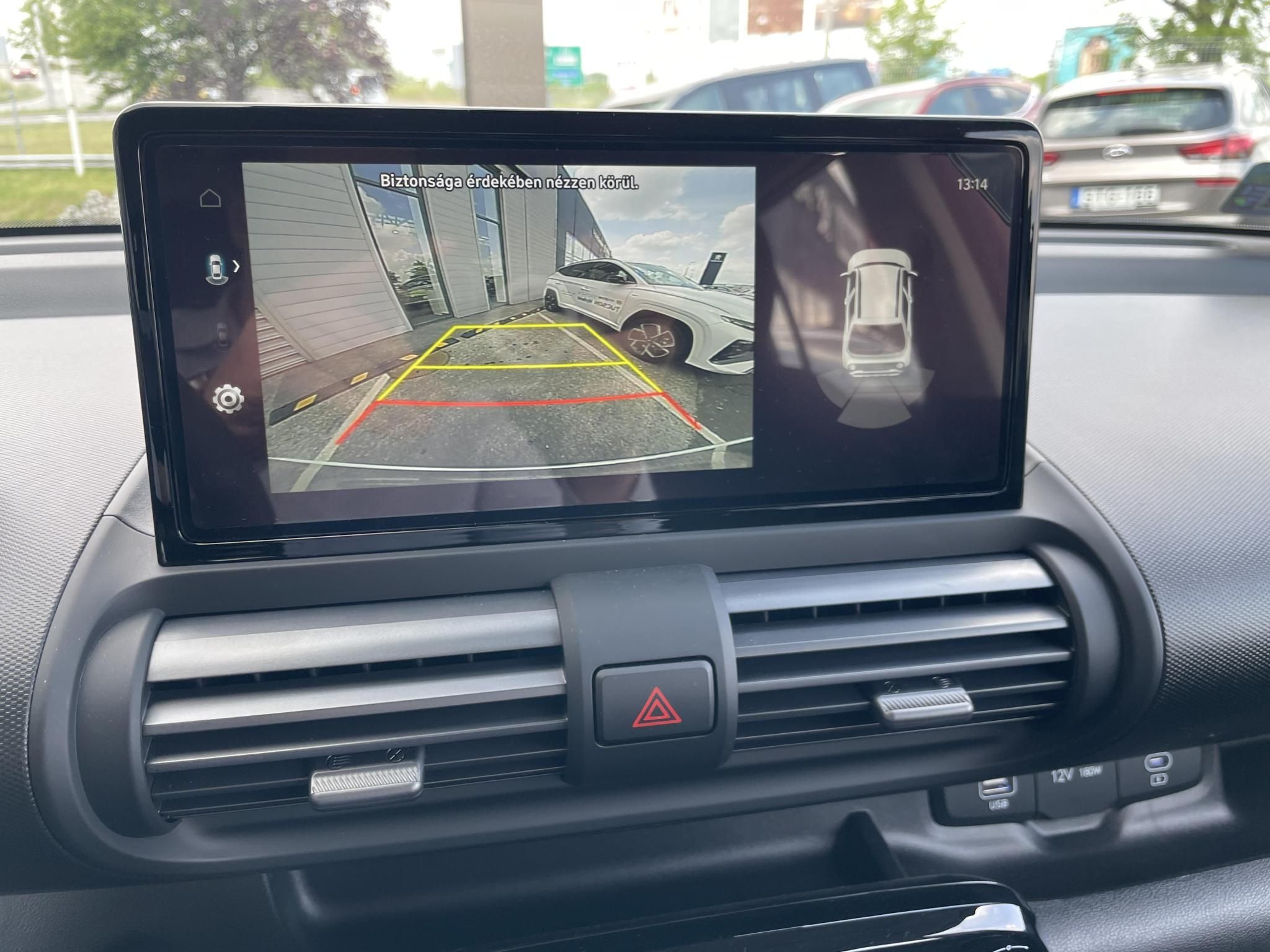 HYUNDAI INSTER 49kWh Comfort Tesztautó! Azonnal elvihető! - 11. kép