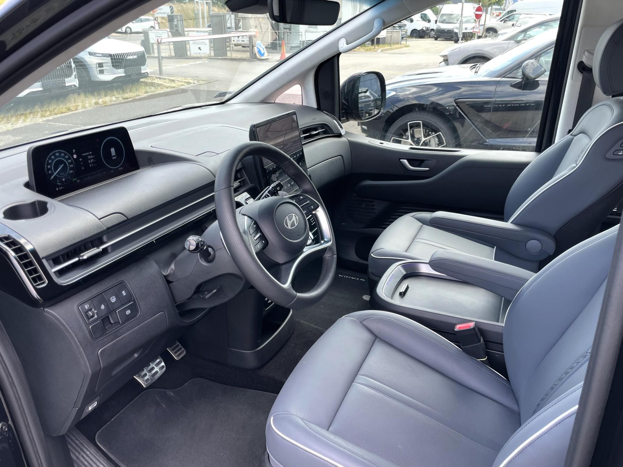 HYUNDAI STARIA 1.6 T-GDi hybrid Luxury (Automata) Azonnal elvihető! Bemutató autó! - 6. kép