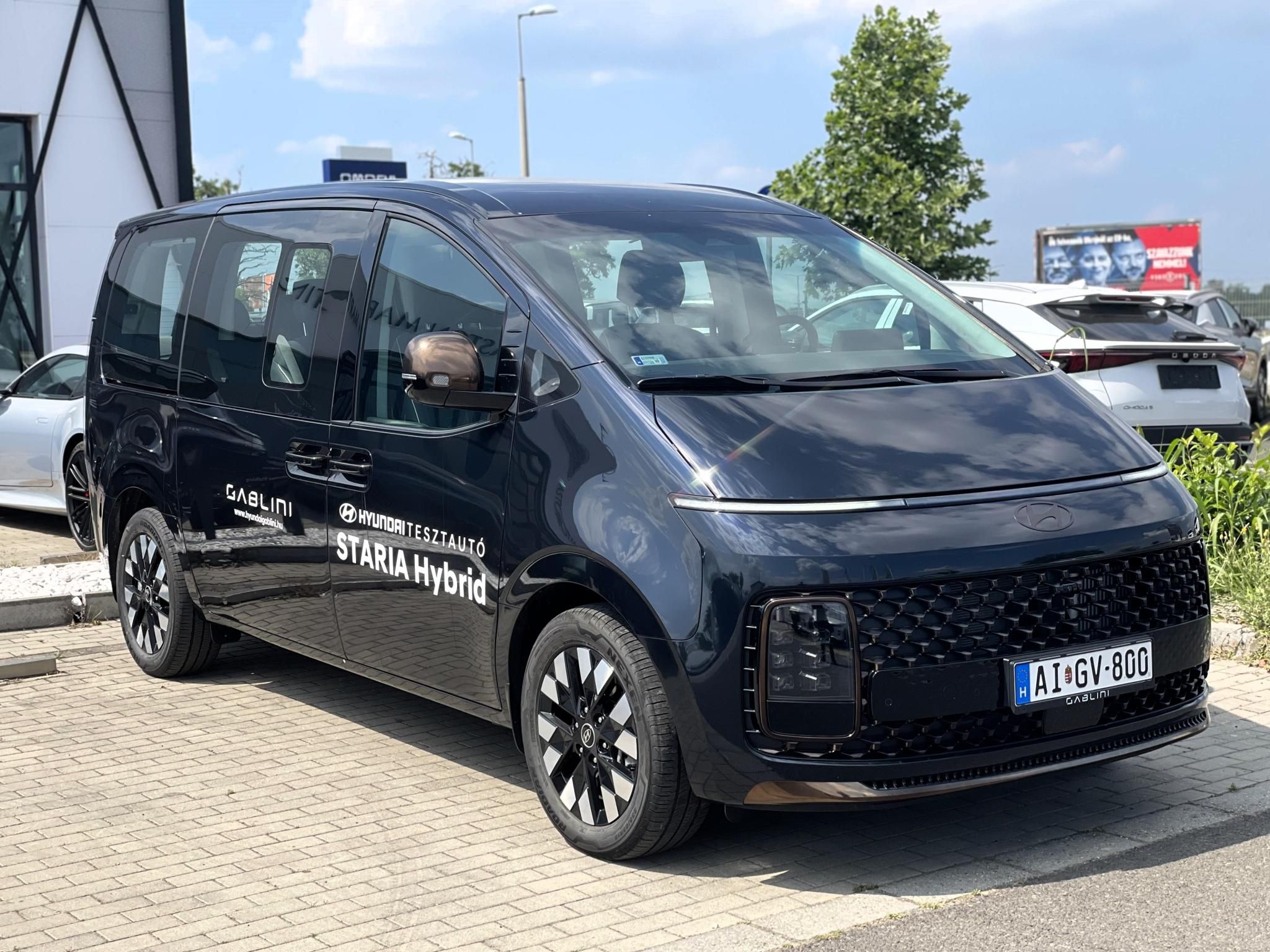 HYUNDAI STARIA 1.6 T-GDi hybrid Luxury (Automata) Azonnal elvihető! Bemutató autó!