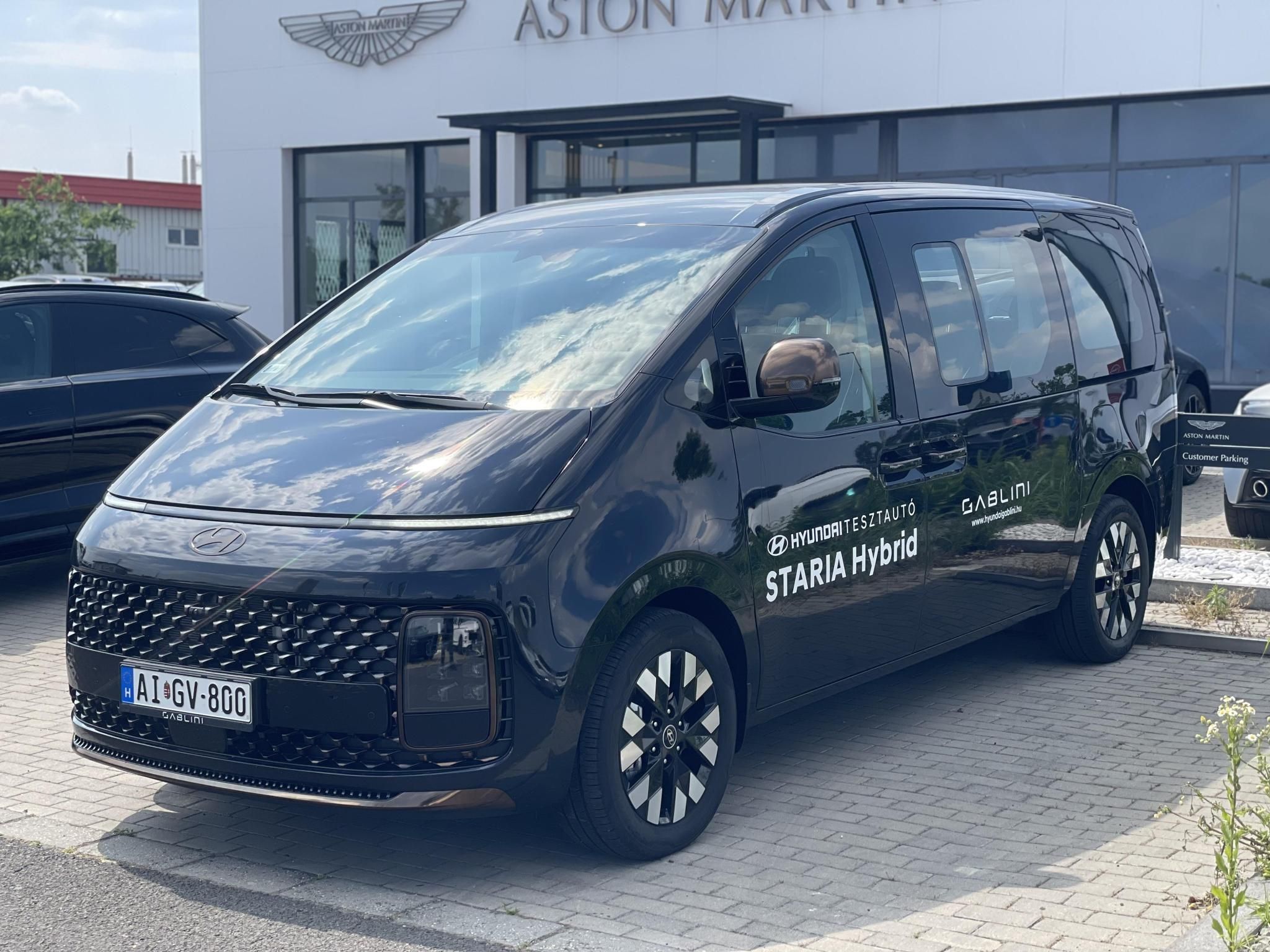 HYUNDAI STARIA 1.6 T-GDi hybrid Luxury (Automata) Azonnal elvihető! Bemutató autó! - 2. kép