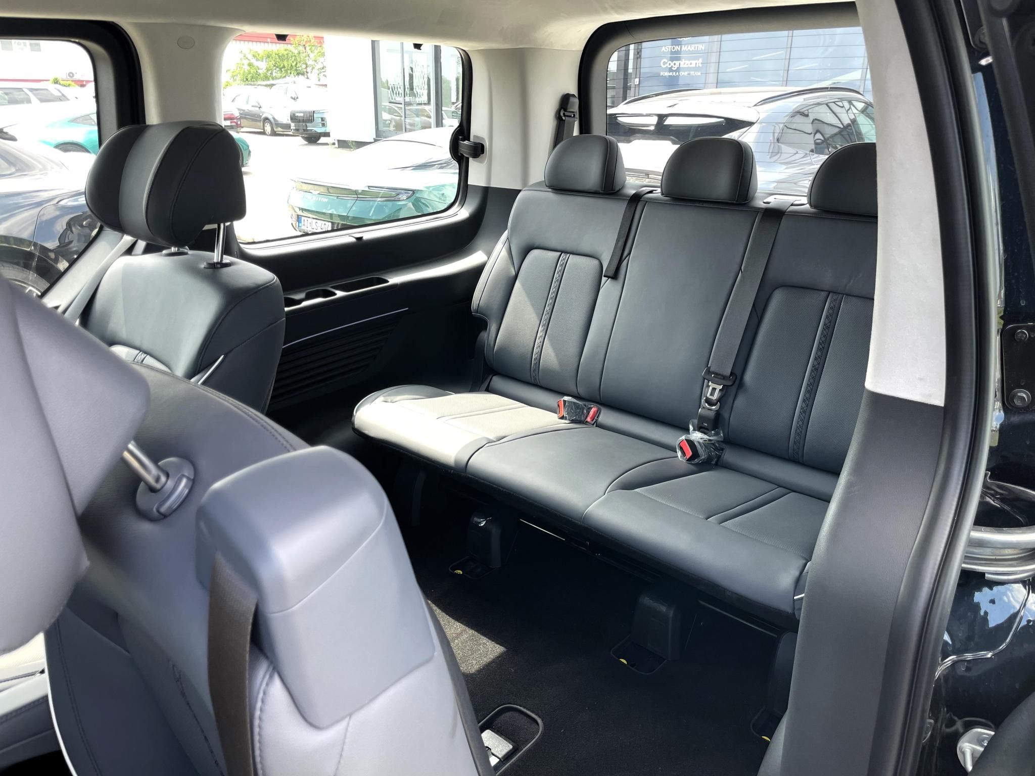 HYUNDAI STARIA 1.6 T-GDi hybrid Luxury (Automata) Azonnal elvihető! Bemutató autó! - 10. kép