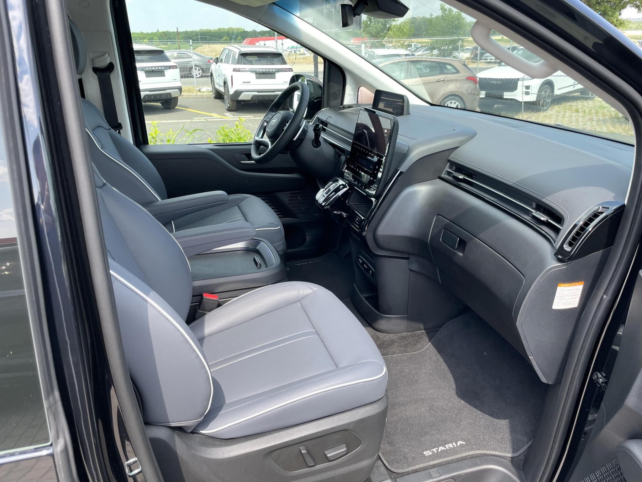HYUNDAI STARIA 1.6 T-GDi hybrid Luxury (Automata) Azonnal elvihető! Bemutató autó! - 8. kép
