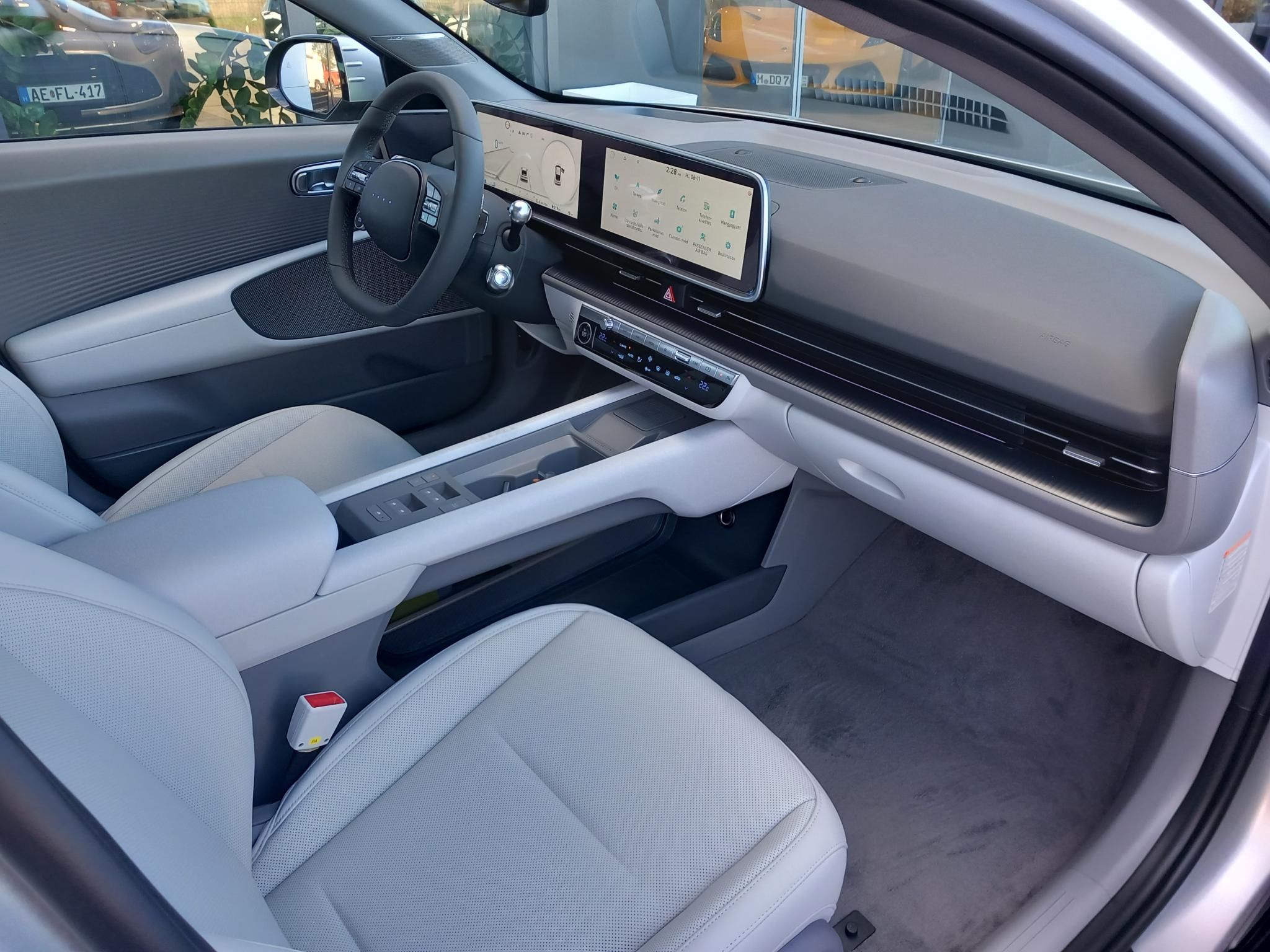 HYUNDAI IONIQ 6 77,4kWh Executive Edition Új autó! Készletről! Cégeknek állami támogatással! - 10. kép
