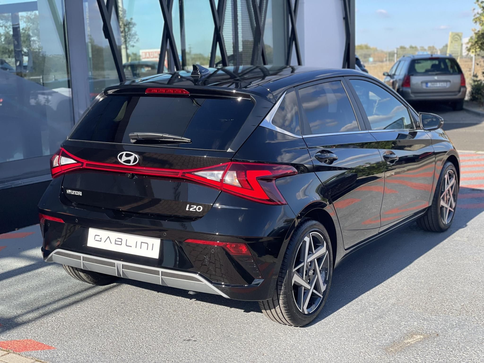 HYUNDAI I20 1.2 MPi Emotion Utolsó szívó benzines! Készletről! - 4. kép