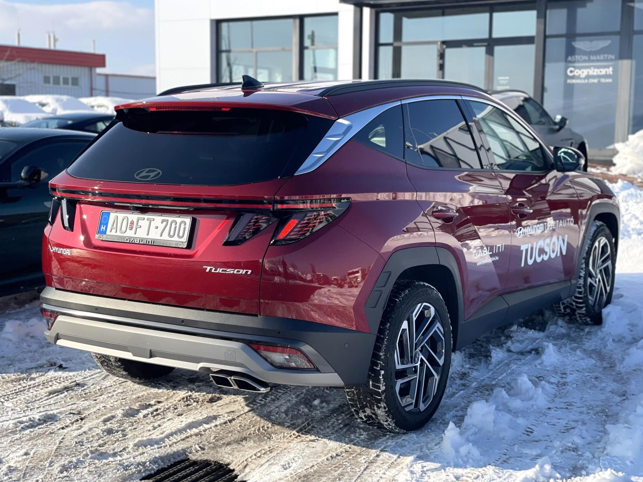 HYUNDAI TUCSON 1.6 T-GDI MHEV Executive DCT Gyári garnciális! Téli-nyári gumival! Azonnal átvehető! - 5. kép