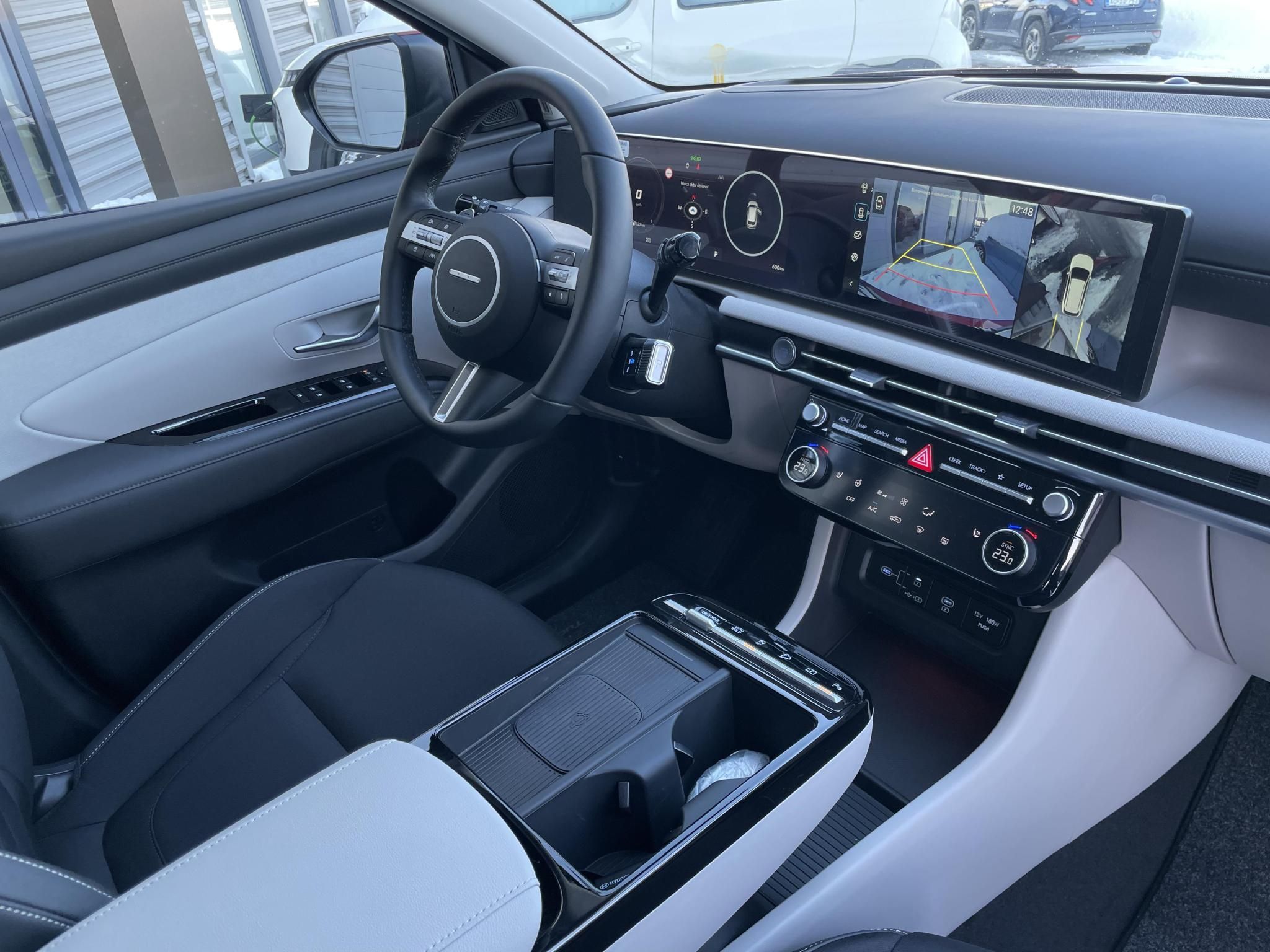 HYUNDAI TUCSON 1.6 T-GDI MHEV Executive DCT Gyári garnciális! Téli-nyári gumival! Azonnal átvehető! - 7. kép