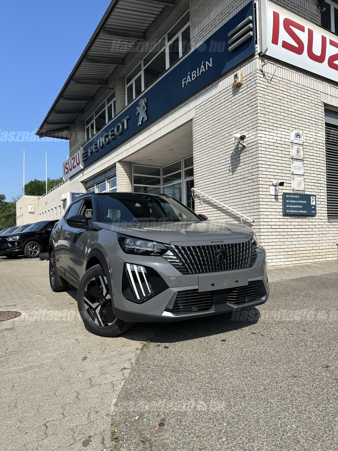 PEUGEOT 2008