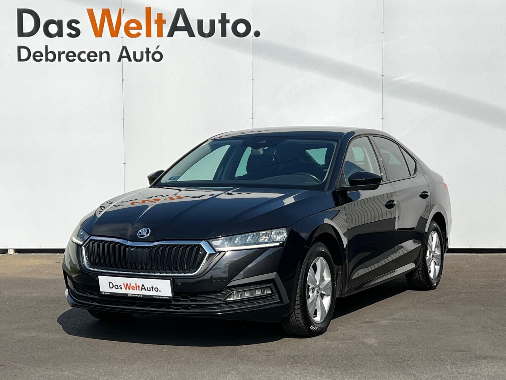 SKODA OCTAVIA 2.0 TDI SCR Ambition Mo-i ! vezetett Sz.könyv! Garanciával!