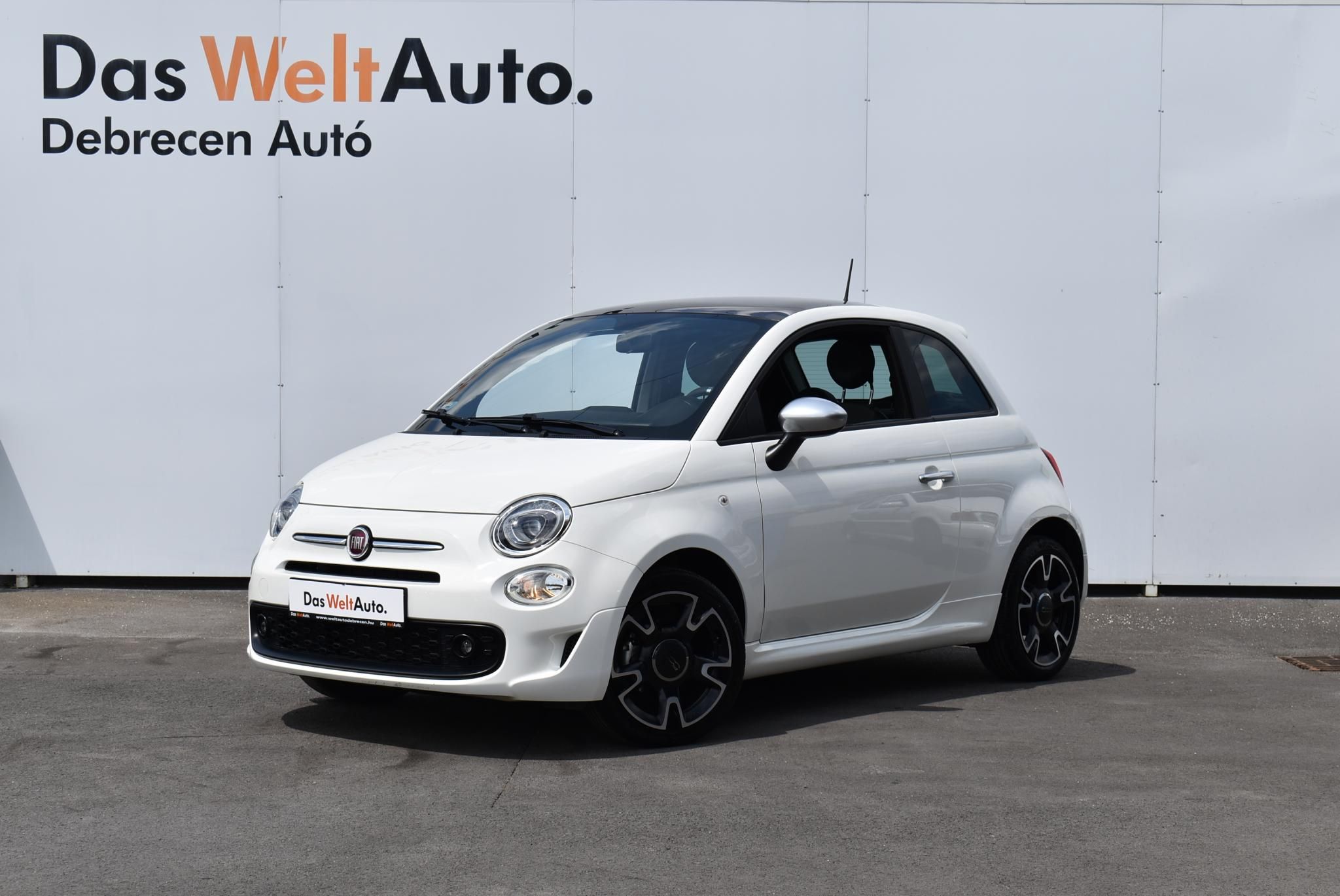 FIAT 500 1.0 BSG Hybrid Edition Mo-i. 1 gazd&aacute;s. kev&eacute;s km-rel. vezetett szervizk&ouml;nyv!