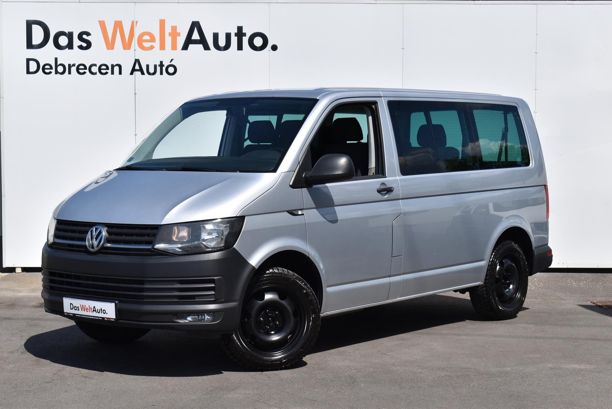 VOLKSWAGEN CARAVELLE 2.0 TDI SCR BMT Trendline RT (9 szem&eacute;lyes ) Tolat&oacute;kamera! Szervizk&ouml;nyv!