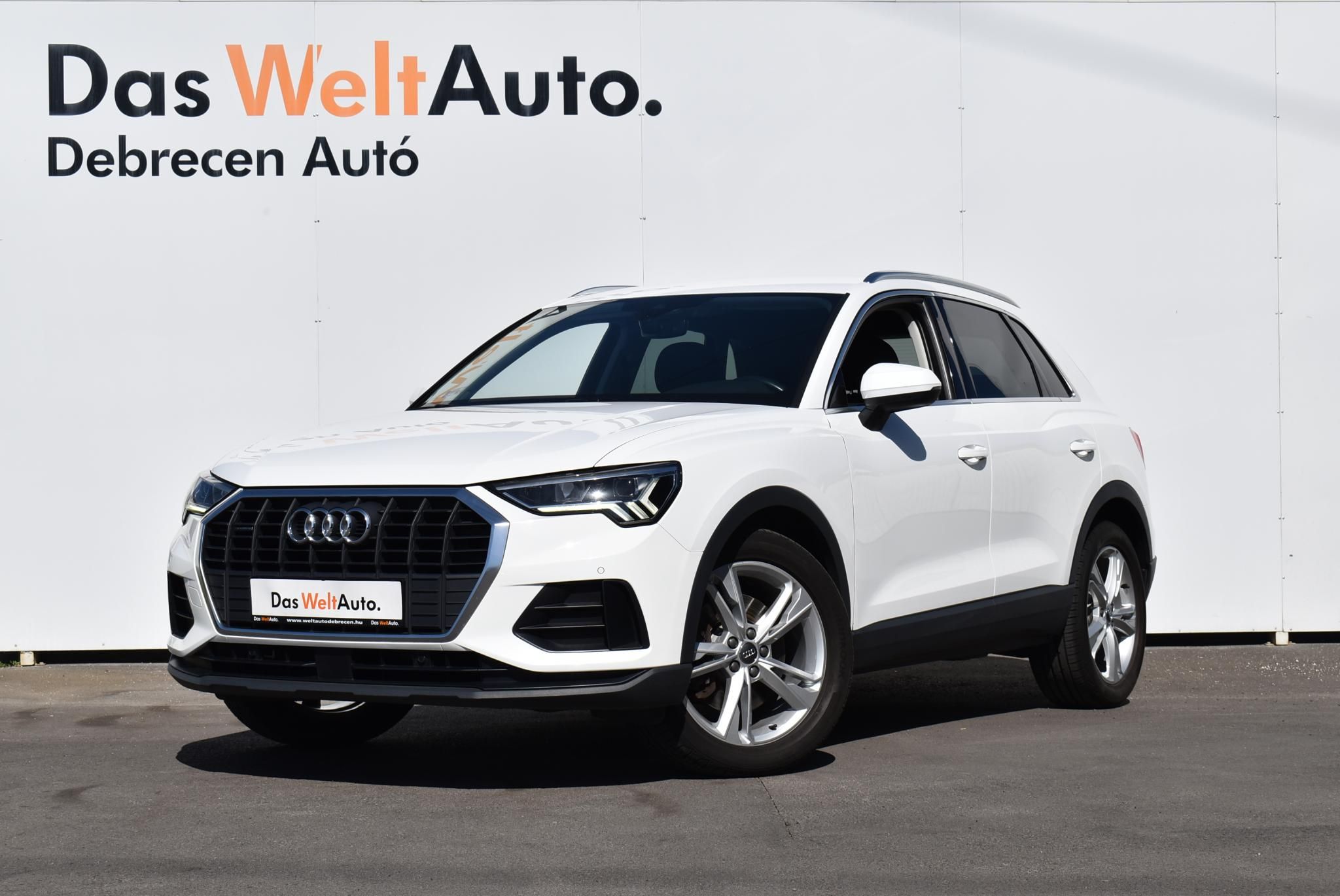 AUDI Q3 40 TFSI Basis quattro S-tronic &Aacute;F&Aacute;S!
