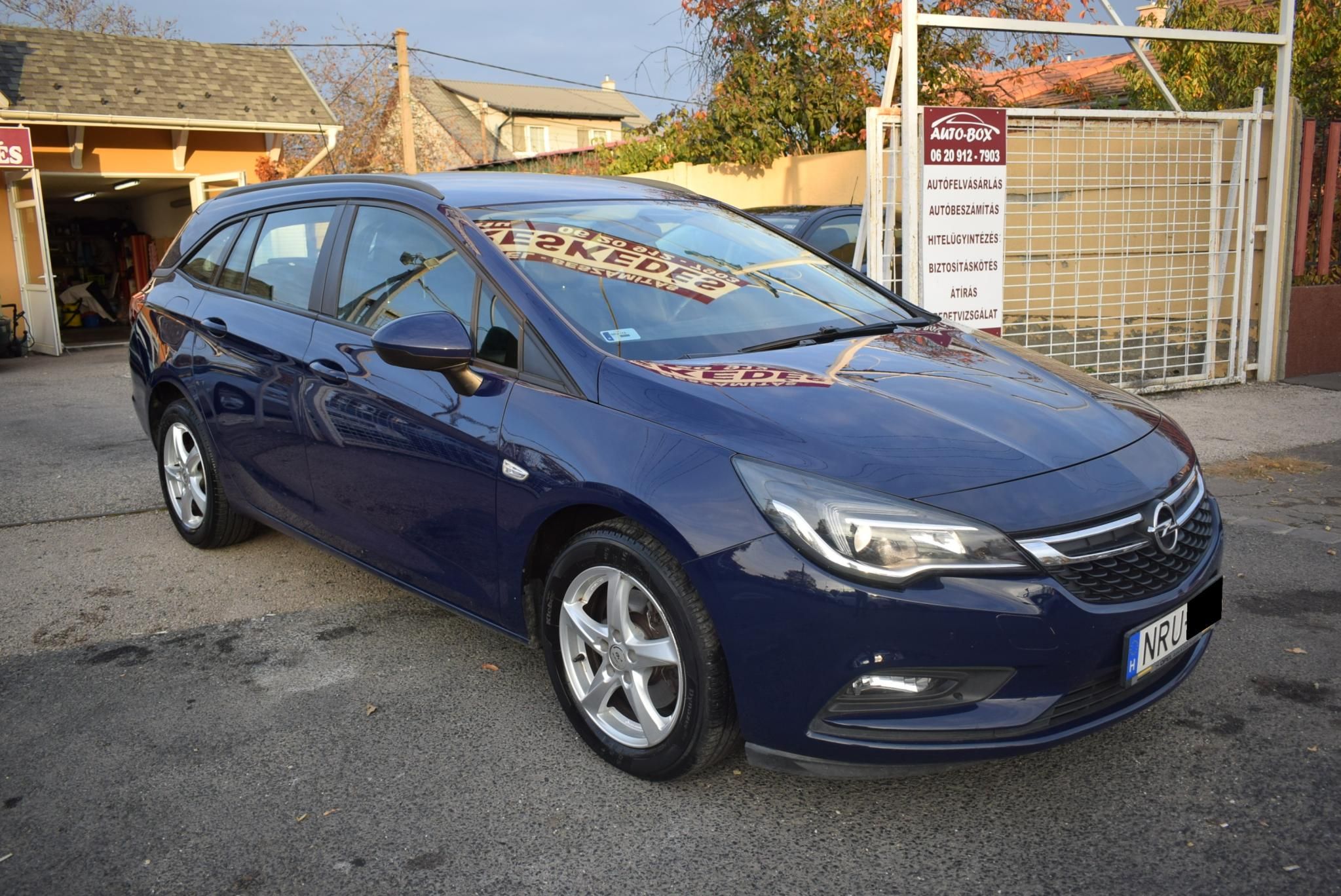 Használtautó - OPEL ASTRA K Sports Tourer 1.6 CDTI EcoFLEX Start-Stop Enjoy Magyar! Végig vezetett szervizkönyv!