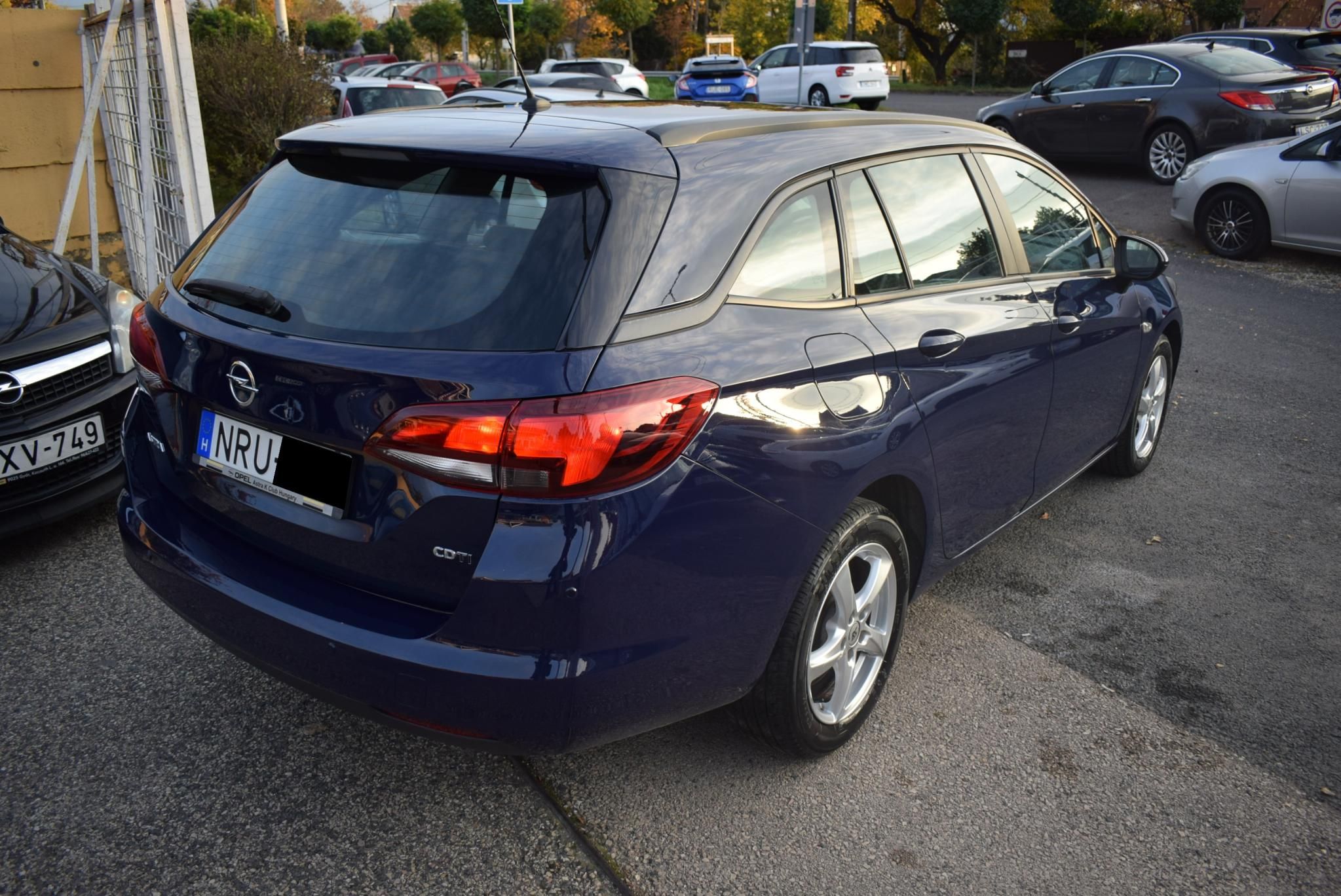 Használtautó - OPEL ASTRA K Sports Tourer 1.6 CDTI EcoFLEX Start-Stop Enjoy Magyar! Végig vezetett szervizkönyv!