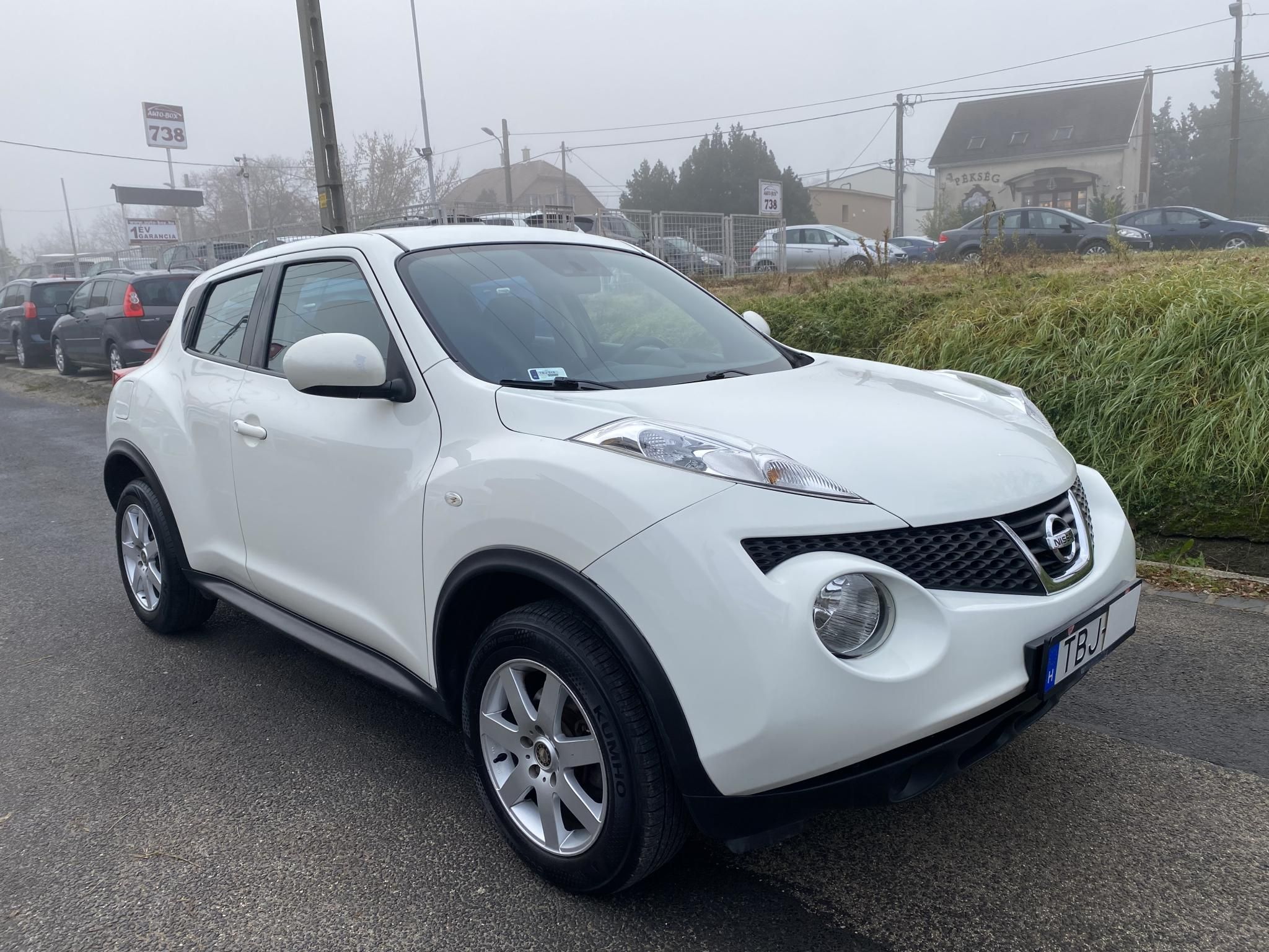 Használtautó - NISSAN JUKE 1.6 Acenta AKÁR 2 ÉV GARANCIÁVAL