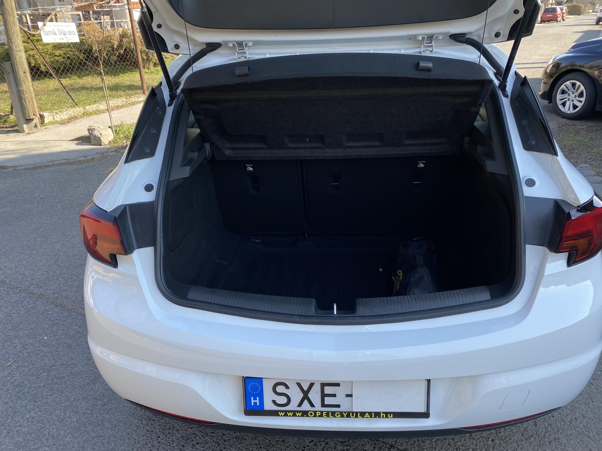 Használtautó - OPEL ASTRA K 1.2 T Business Edition ELSŐ TULAJDONOS! Gyári GARANCIÁVAL