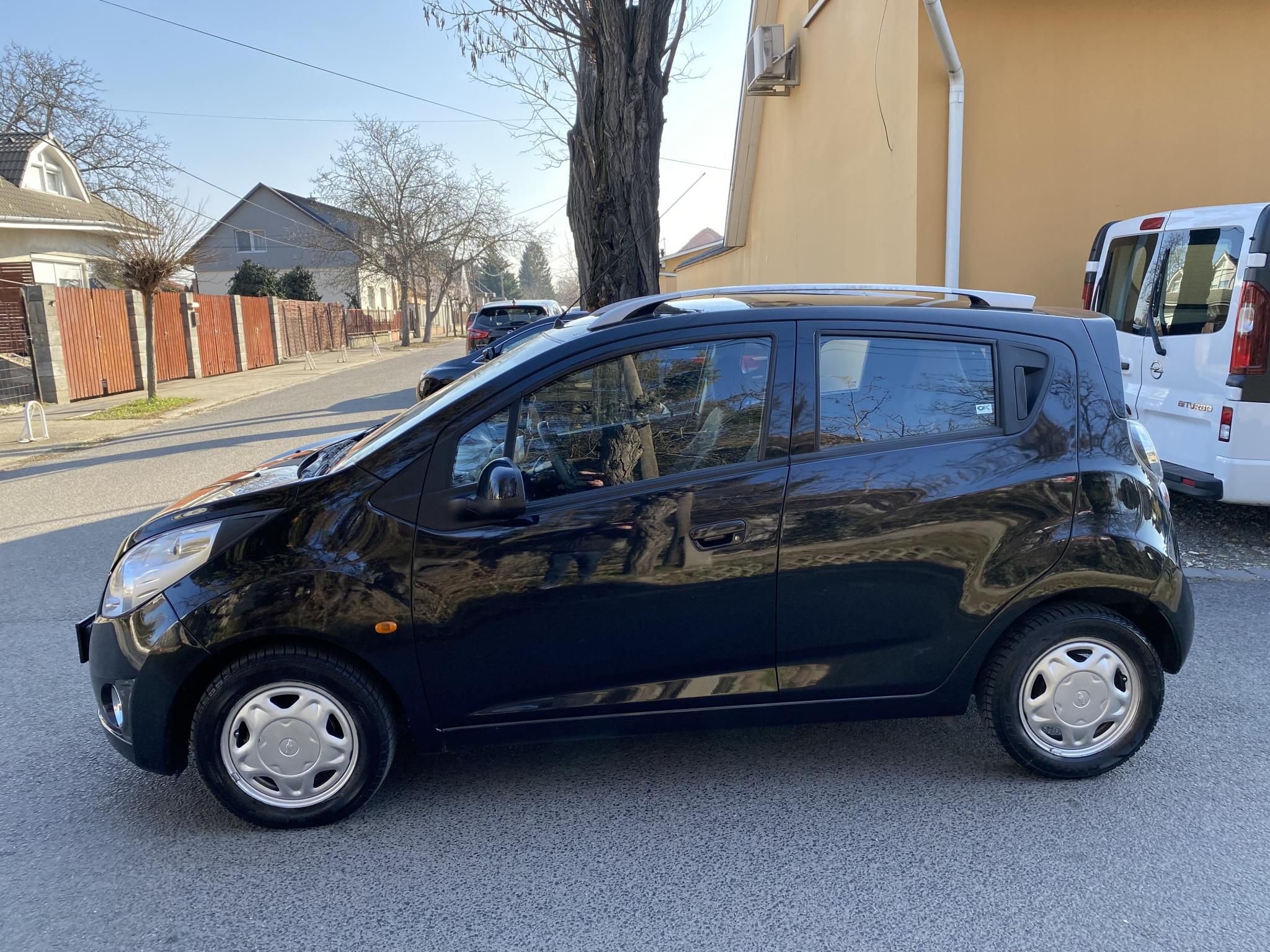 Használtautó - CHEVROLET SPARK 1.0 LS Plus AC AKÁR 1 ÉV GARANCIÁVAL