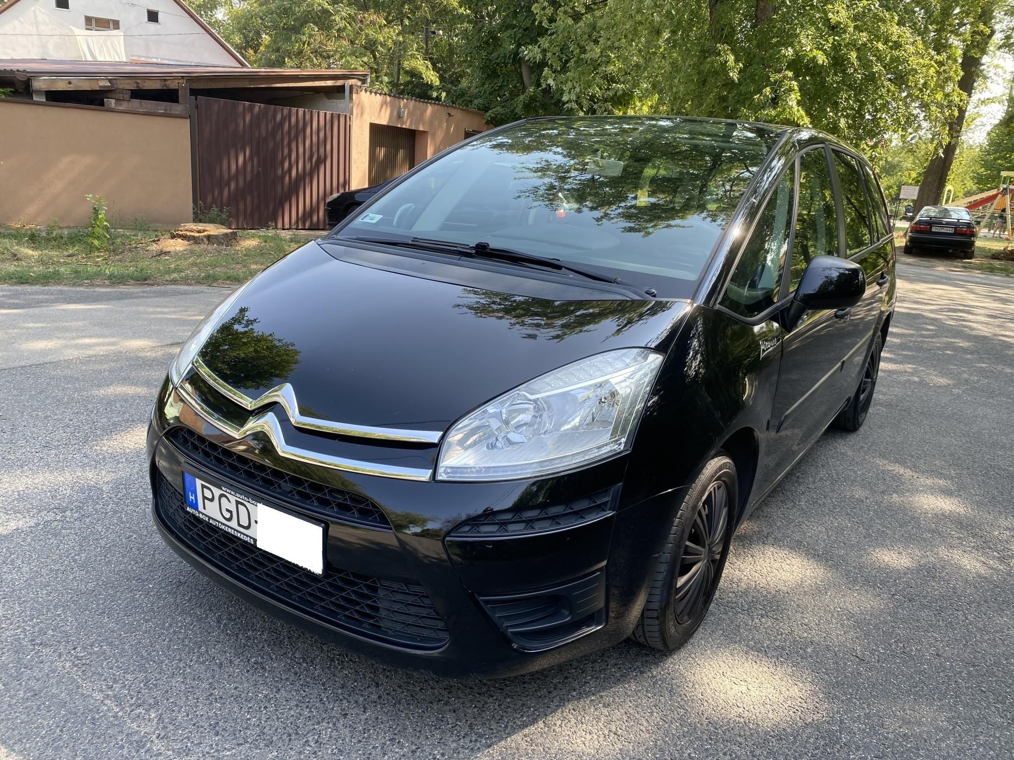 Használtautó - CITROEN GRAND C4 PICASSO C4Picasso 1.6 VTi Intensive