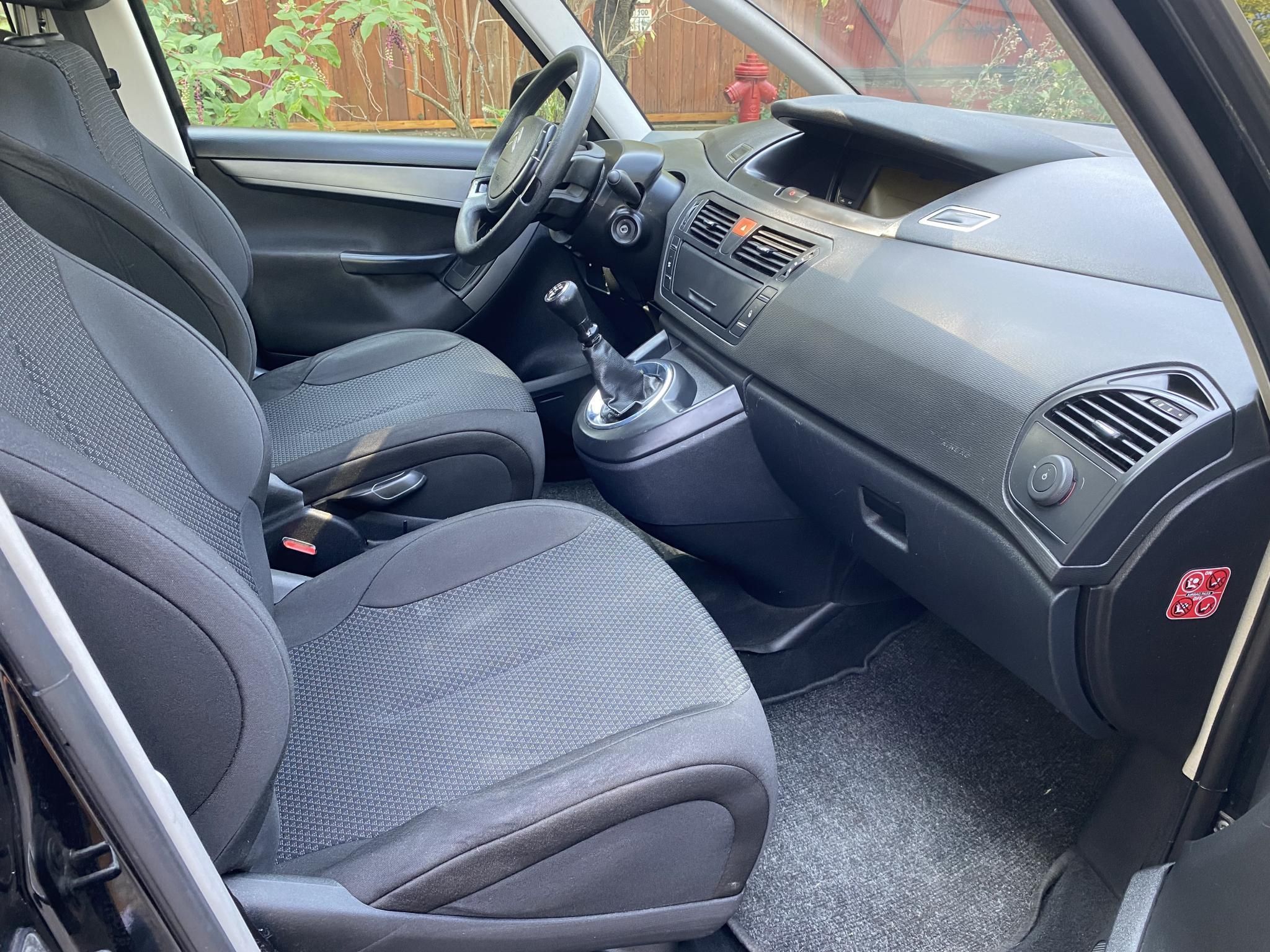 Használtautó - CITROEN GRAND C4 PICASSO C4Picasso 1.6 VTi Intensive